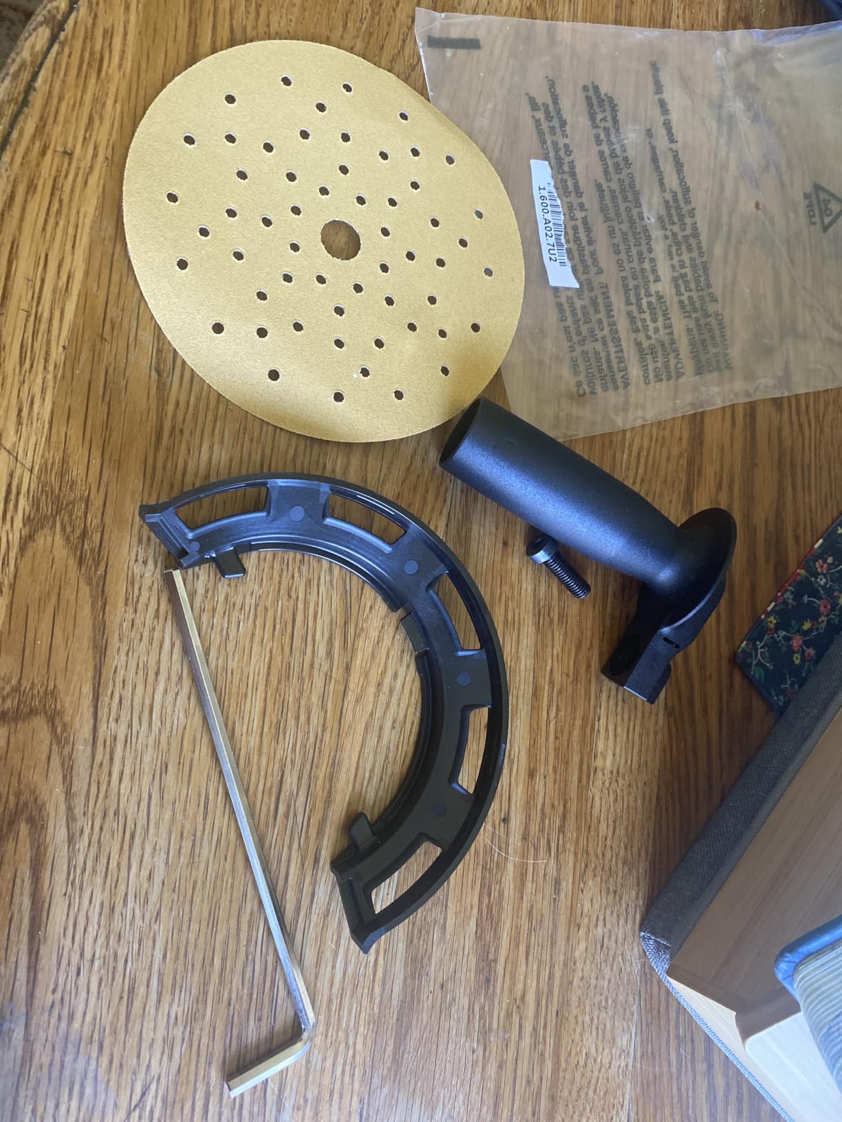 BOSCH GET75-6N Electric Orbital Sander, Polisher - 7.5 Amp, 6 Inch Disc customer photo 1