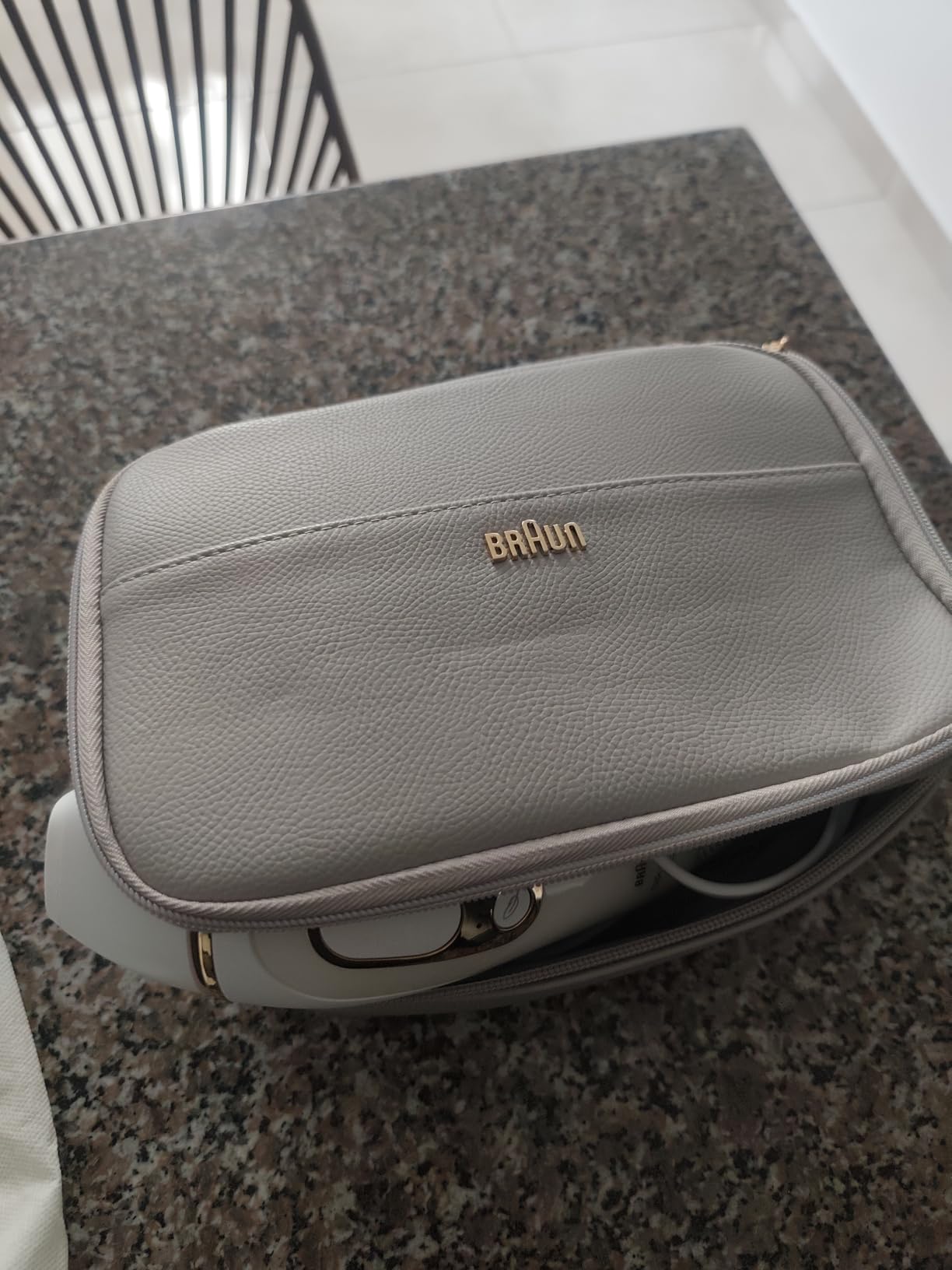 Braun IPL, Silk·Expert Pro 5, IPL Hair Removal for Women and Men, Permanent Laser Hair Reduction At-Home, 2 Heads, Pouch, IPL5137 customer photo 2