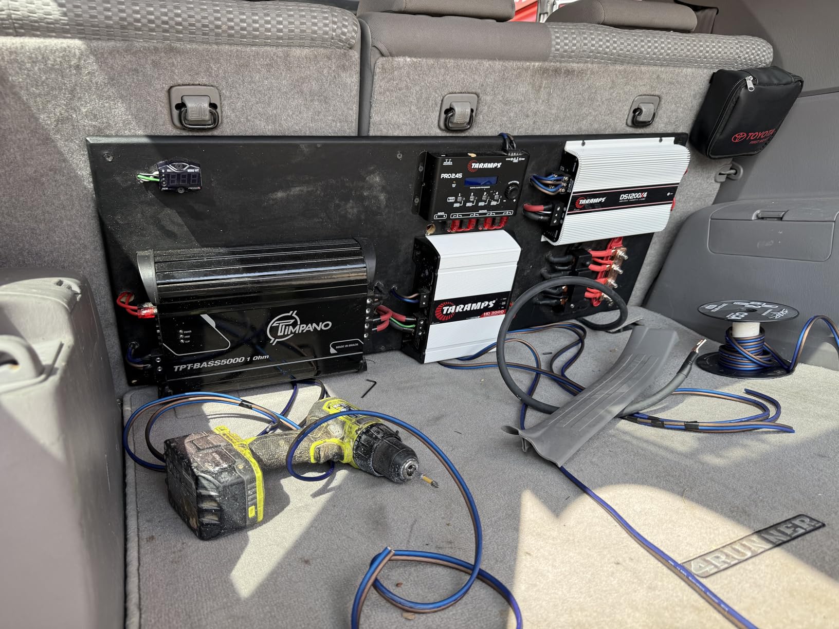 Taramps HD 3000 1 Ohm White 1 Channel Amplifier 3000 Watts RMS Digital, Crossover, Low/High Pass, Bass Boost, Gain Control, Car Audio System Mosfet Monoblock Full Range, LED Monitor Indicator, HD 3k customer photo 2
