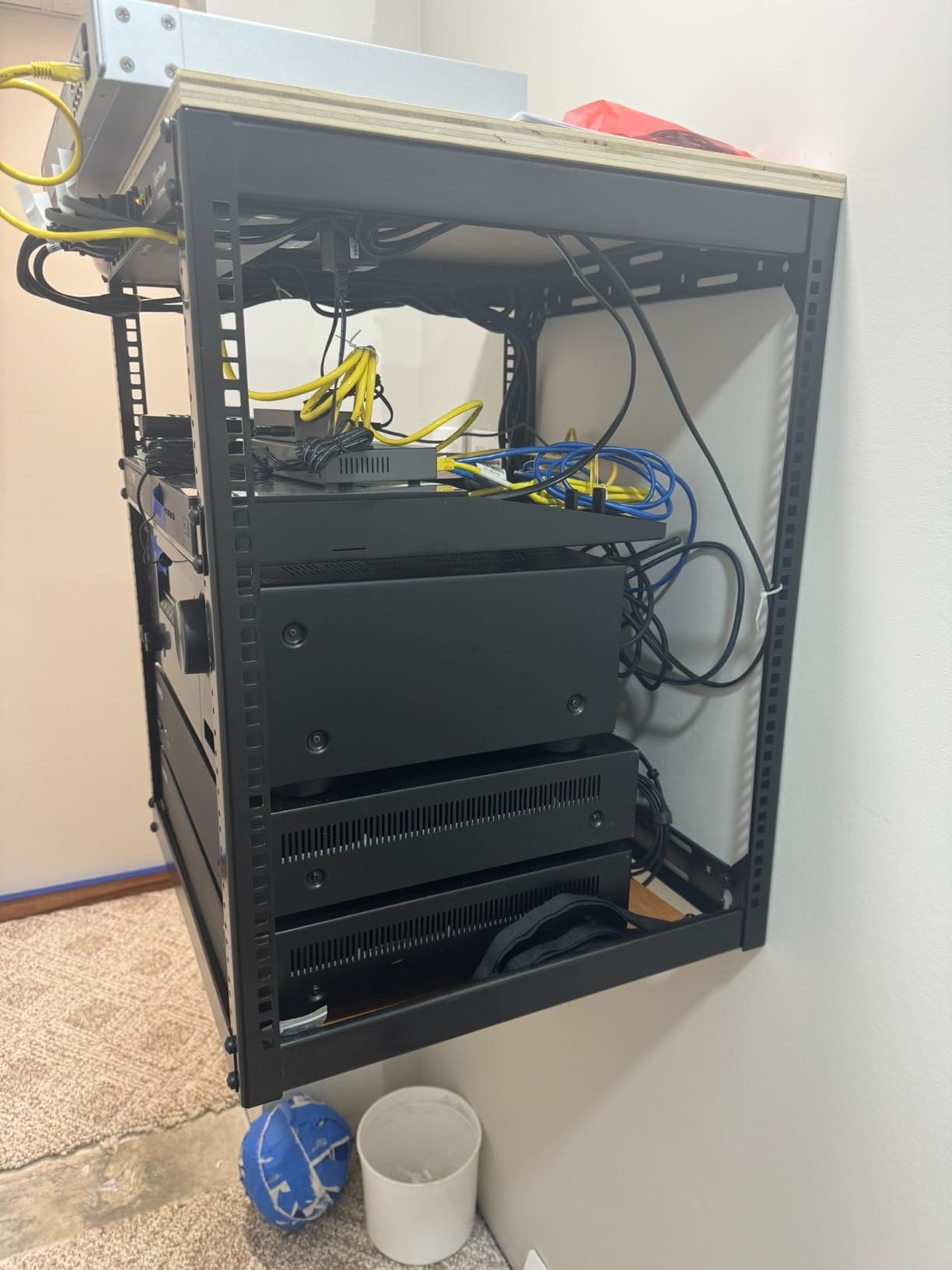 ECHOGEAR 15U Open Frame Rack w/Optimal Air Flow, DIY Assembly, 20.4” Depth customer photo 1