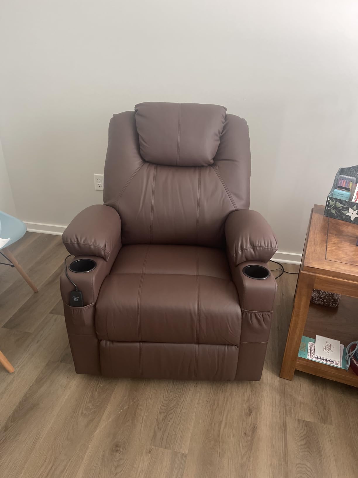 MCombo Large Power Lift Recliner Chair with Massage and Heat for Tall Elderly People, 3 Positions, Cup Holders, and USB Ports, Faux Leather 7516 (Large, Dark Brown) customer photo 2