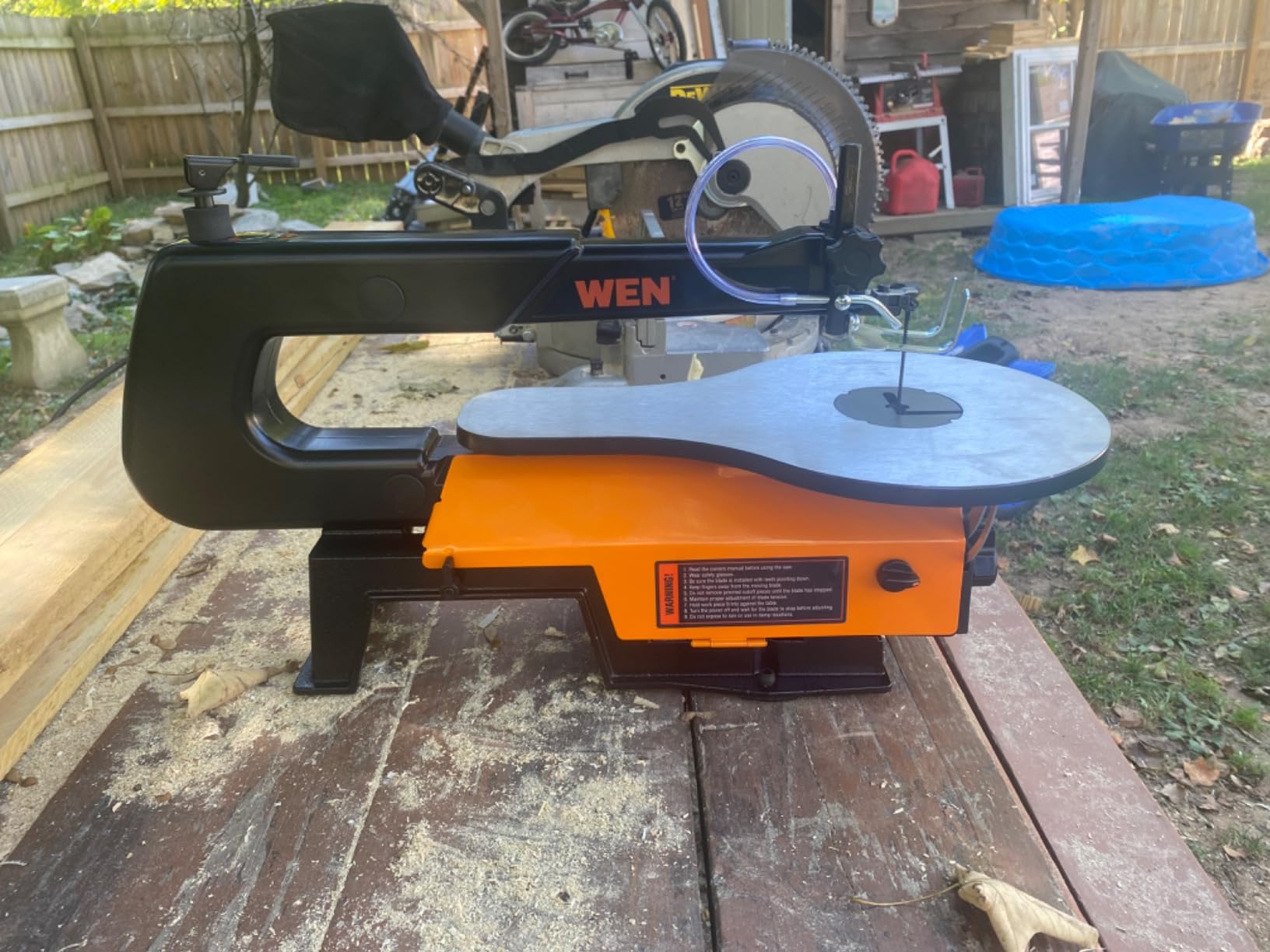 WEN 3922 16-inch Variable Speed Scroll Saw with Easy-Access Blade Changes customer photo 1
