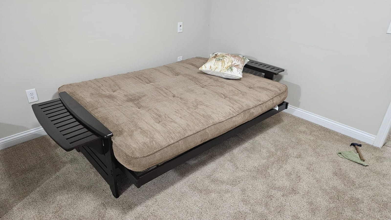 Kodiak Furniture 75