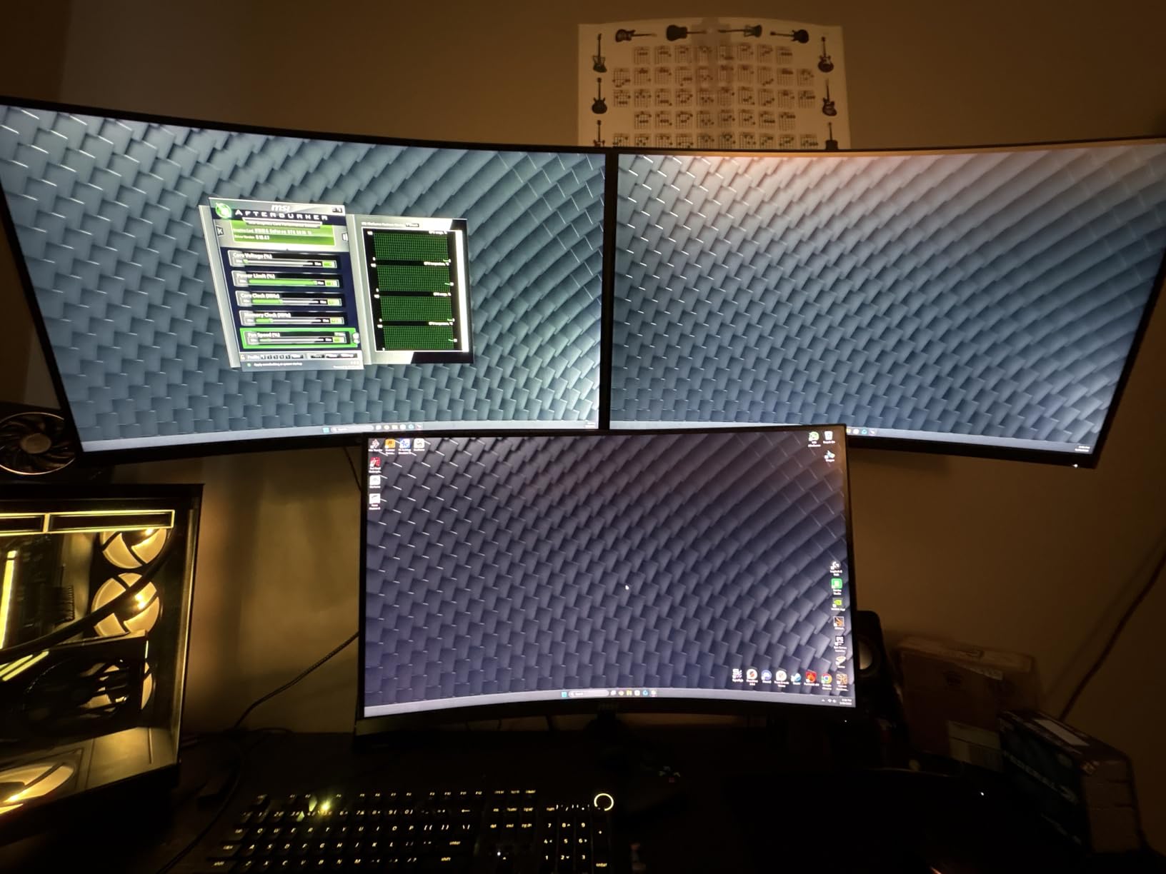 HUANUO Triple Monitor Mount for 17 to 32 inch Screens, Adjustment Gaming Triple Monitor Stand with Swivel, Tilt, Rotation, Clamp & Grommet Kit customer photo 1