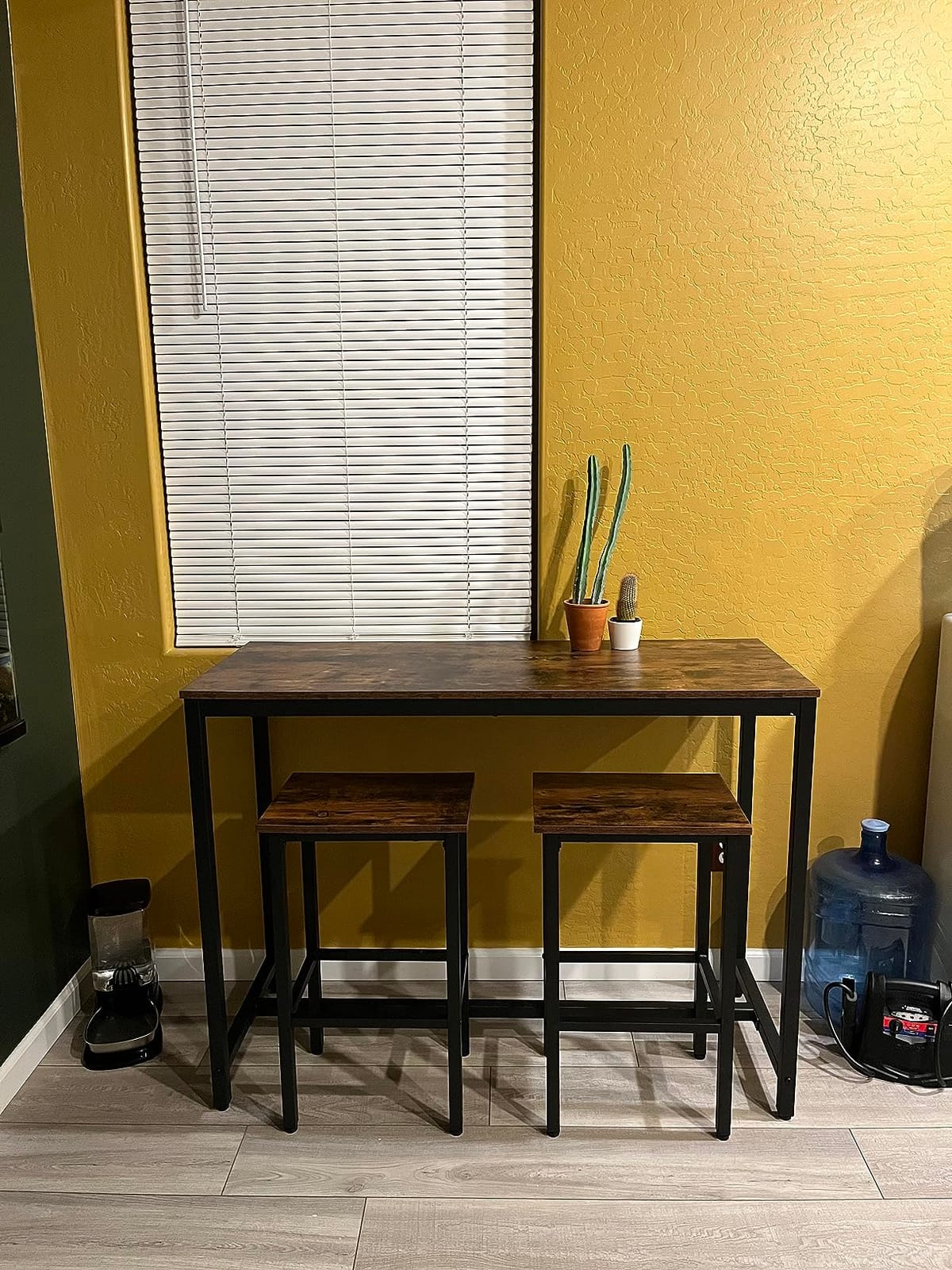 HOOBRO Bar Table and Chairs Set, 47.2” Rectangular Pub Table with 2 Stools for Small Space, 3-Piece Breakfast stools Set, Sturdy Metal Frame, Easy to Assemble, Rustic Brown BF52BT01 customer photo 1