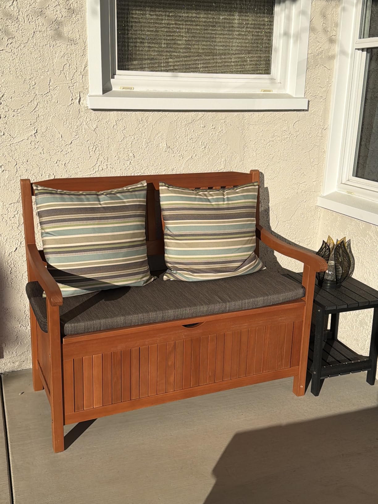 Tangkula Outdoor Wood Storage Bench Deck Box, Entryway Porch Storage Bench with Inner Removable Dust-Proof Lining & Portable Handles, Eucalyptus Wood Loveseat for Garden, Lawn, Balcony & Yard customer photo 1