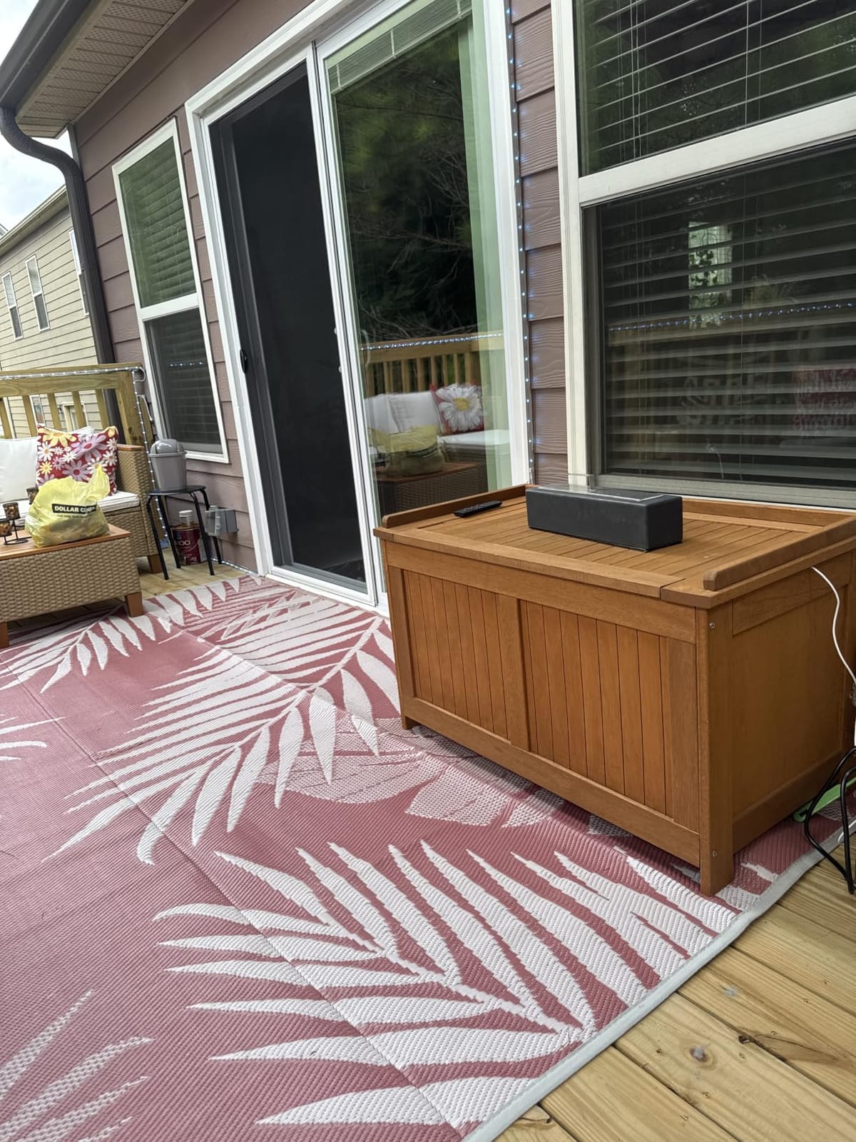 Tangkula 46 Gallon Acacia Wood Deck Box, Garden Backyard Storage Bench, Outdoor Storage Container for Patio Furniture Cushions and Gardening Tools customer photo 1