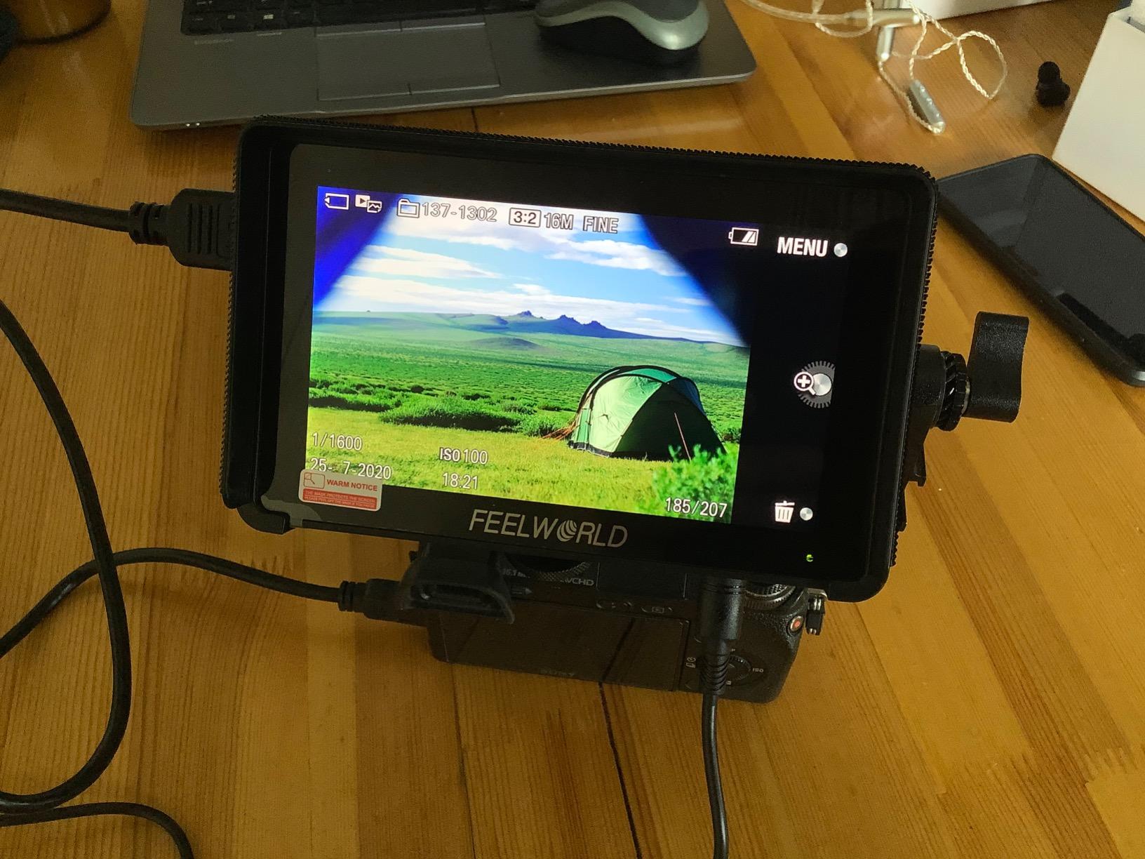 FEELWORLD F5 Pro V4 6 Inch Touch Screen DSLR Camera Field Monitor with 3D LUT F970 External Kit Install for Power Wireless Transmission IPS FHD1920x1080 4K HDMI Input Output 5V Type-c Input Tilt Arm customer photo 2