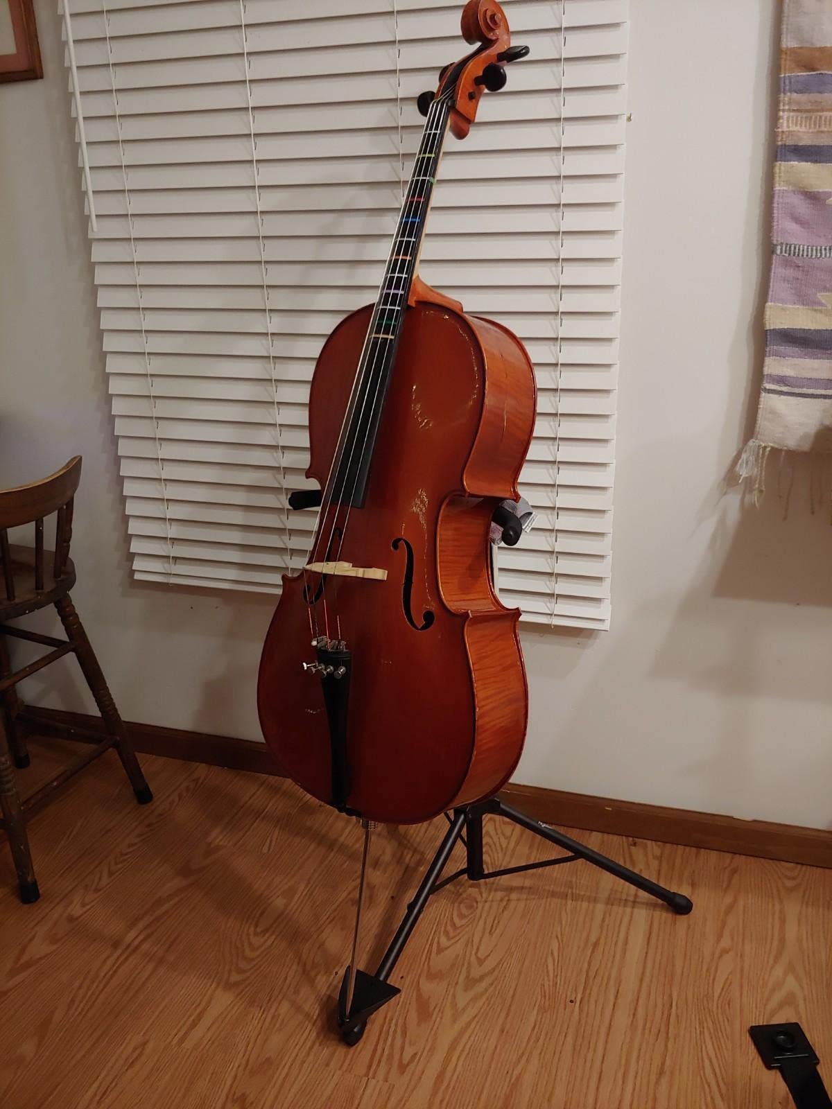 Mr.Power Adjustable Cello Stand with Bow Hook , Foldable Tripod Support customer photo 2