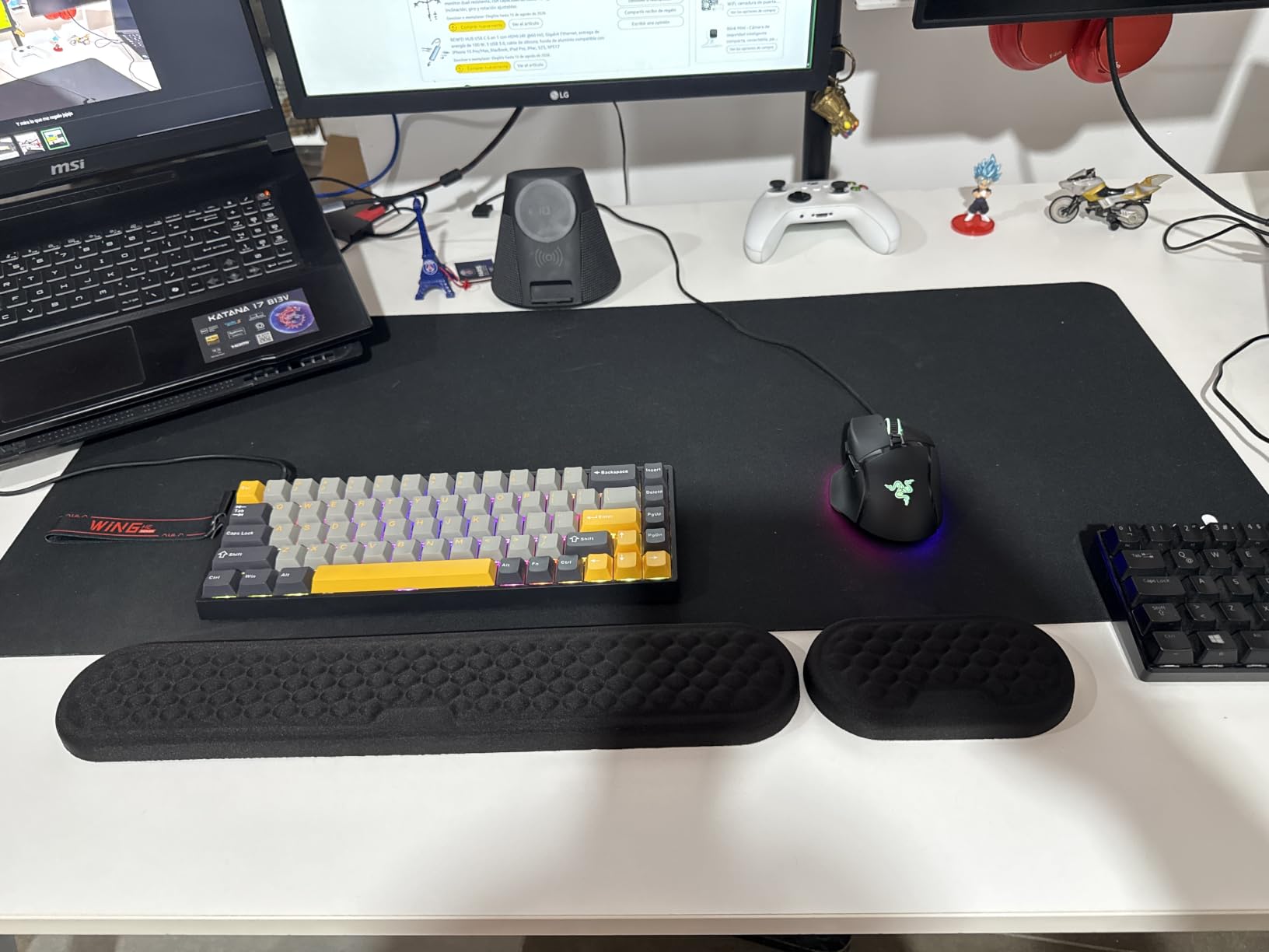 SteelSeries QcK Gaming Mouse Pad - 3XL Cloth - Optimized For Gaming Sensors - Maximum Control customer photo 1