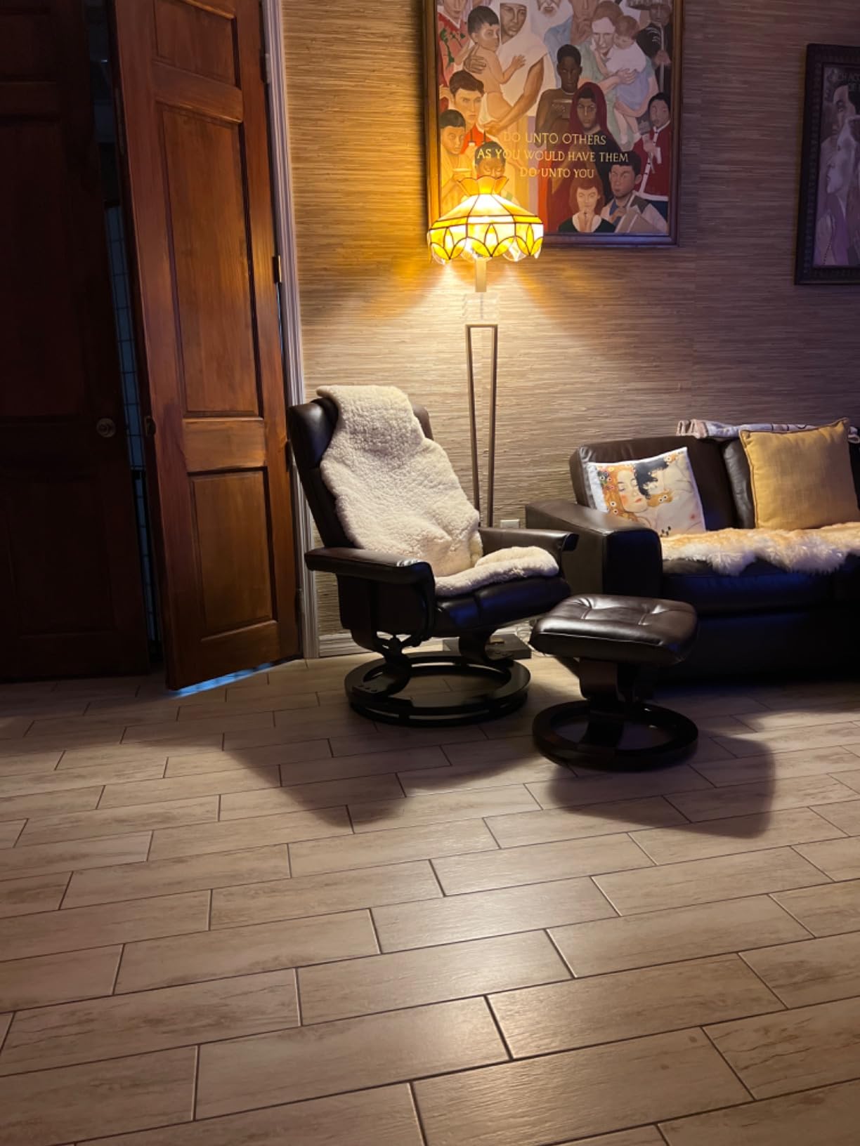 MCombo Manual Swivel Recliner with Ottoman, Faux Leather 9019 customer photo 1