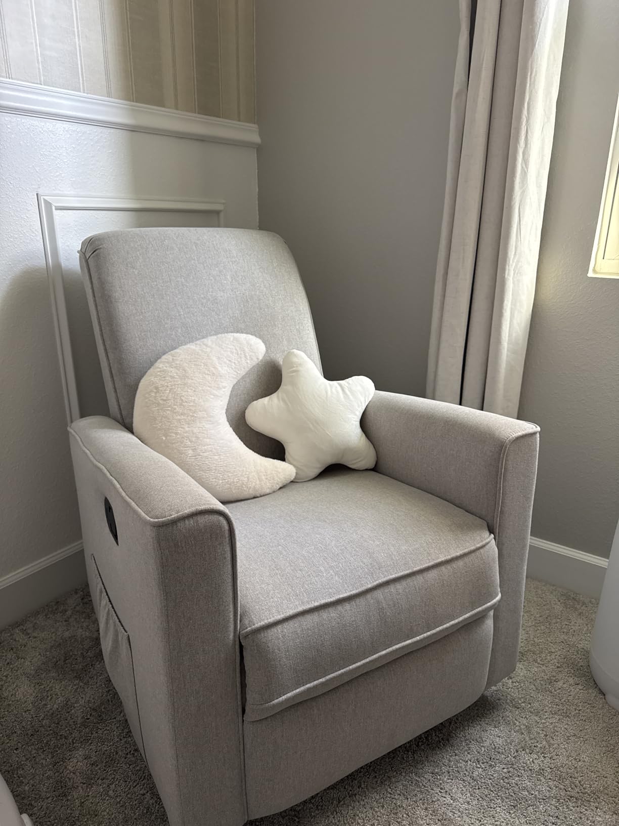 Evolur Raleigh Upholstered Manual Glider Recliner– Rocking & 360° Swivel with Smooth Glide – Greenguard Gold & FSC Certified – Modern Nursery and Living Room Chair in Light Grey customer photo 2