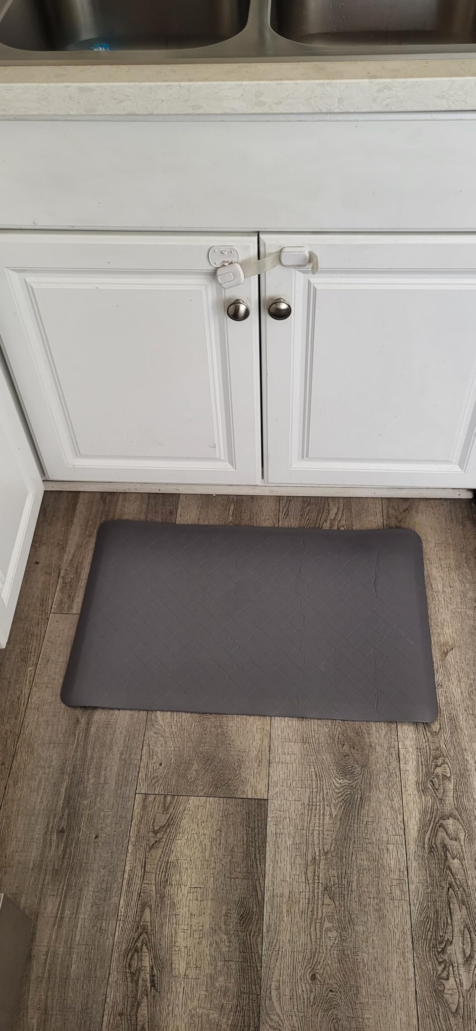 HappyTrends Kitchen Mats for Floor Cushioned Anti-Fatigue Kitchen Rugs | Thick,Soft and Waterproof Non-Slip Mats and Rugs Heavy Duty Ergonomic Comfort Rug for Floor,Office,Sink,Laundry customer photo 1