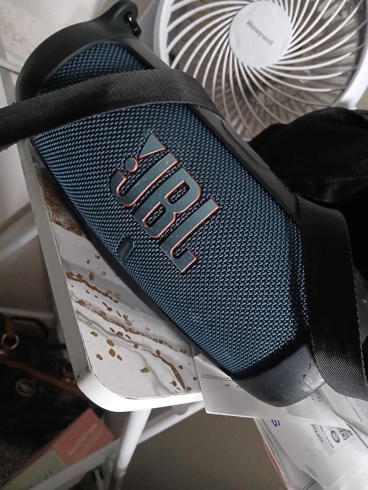 JBL Charge 5 - Portable Waterproof Speaker - Blue customer photo 2
