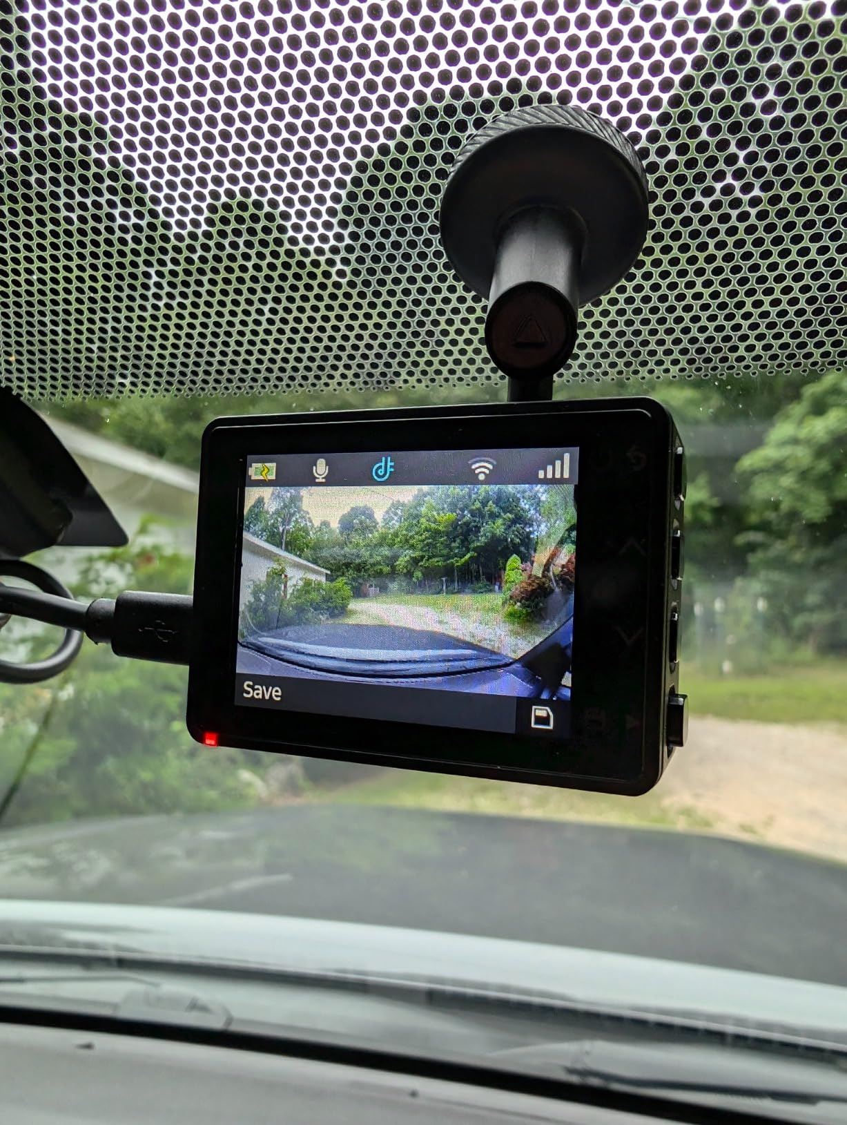 Garmin Dash Cam 67W, 1440p and Extra-Wide 180-degree FOV, Monitor Your Vehicle While Away w/New Connected Features, Voice Control, Compact and Discreet, Includes Memory Card - 010-02505-05 customer photo 1