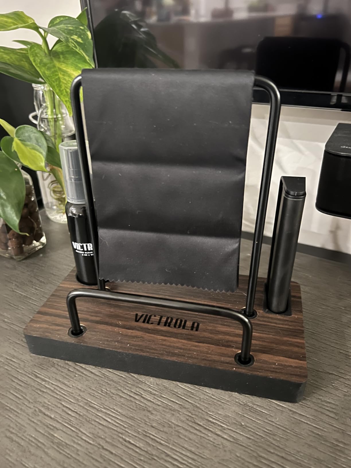 Victrola 'The Kit' - A Vinyl Record Cleaning Kit, Doubles as a Record Stand, Includes Anti-Static Brush, Cleaning Solution, Cloth, Espresso Wood Finish Stand with Smart Black Metal Accents customer photo 1