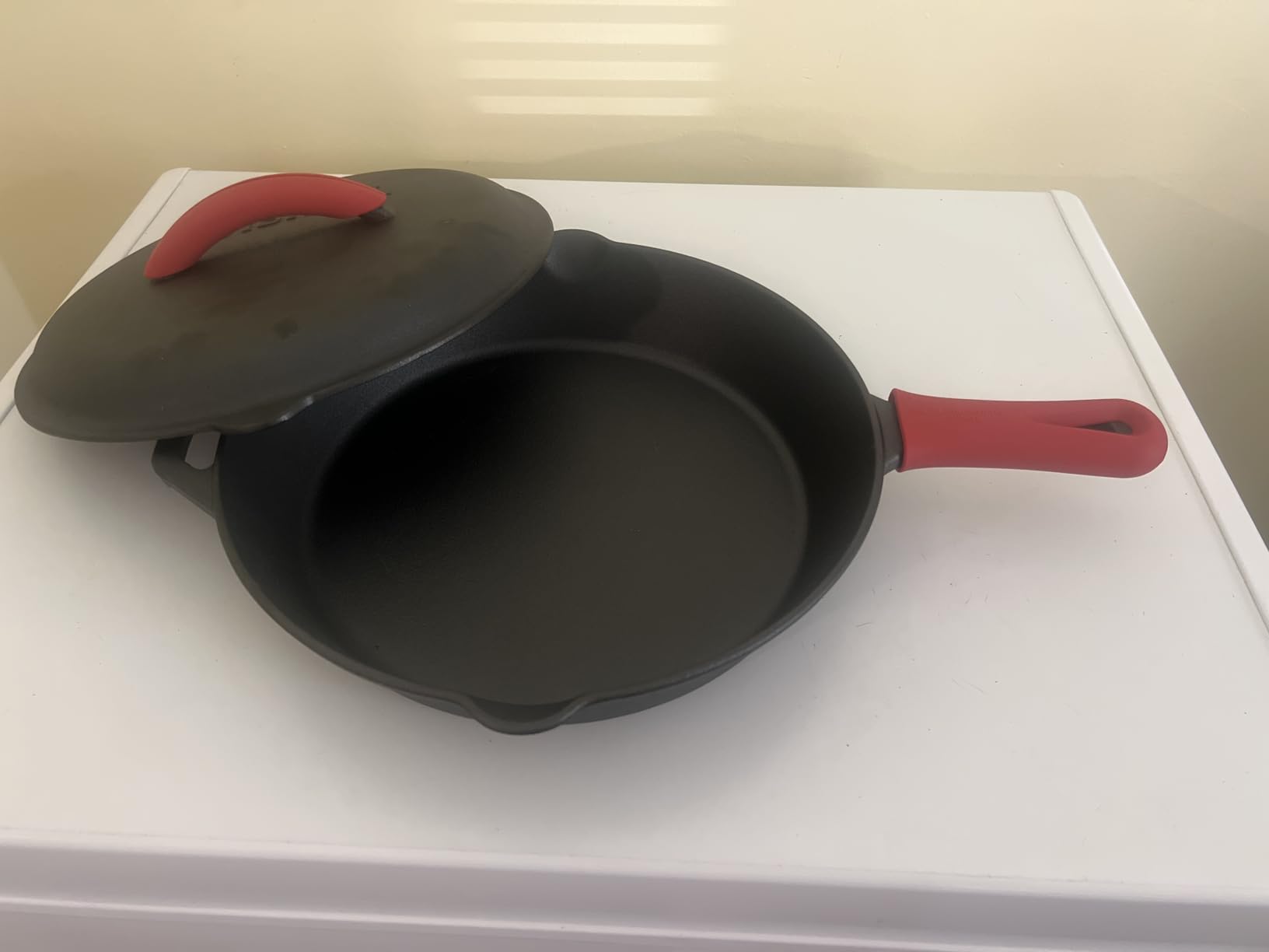 Cuisinel Cast Iron Skillet with Lid - 12