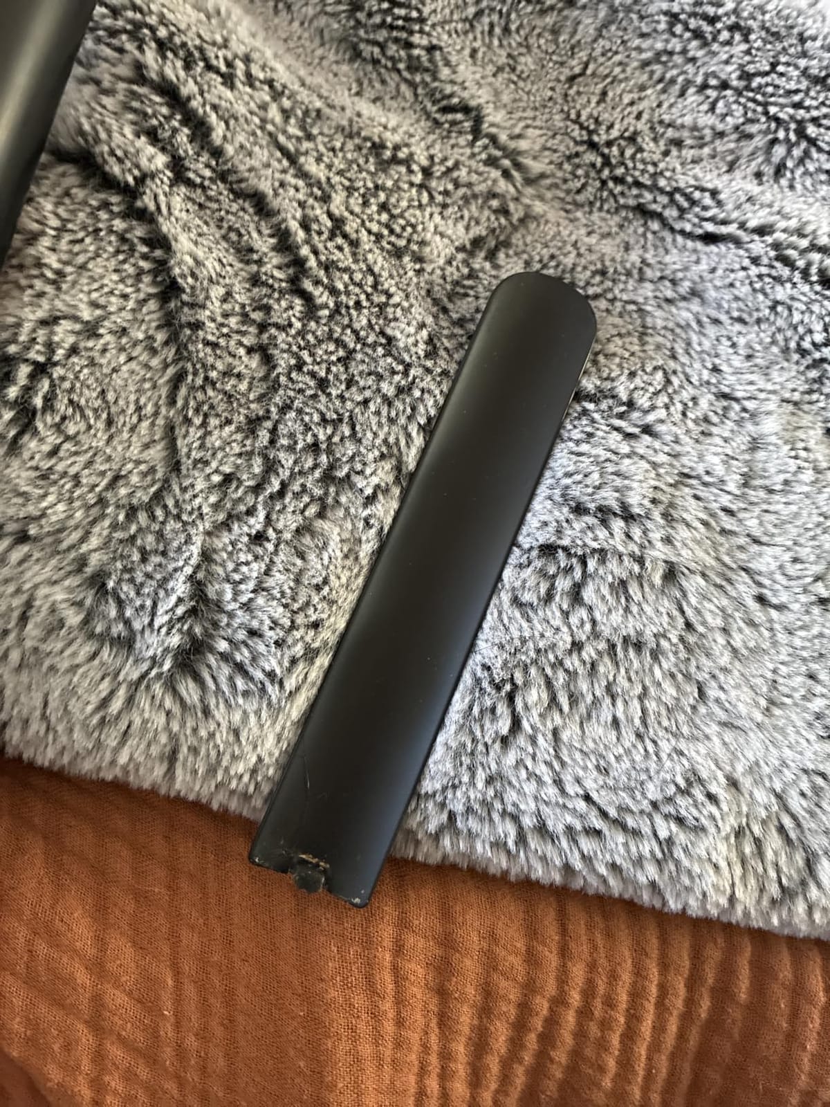 ELLA BELLA® Curling Iron 1 Inch, Professional Ceramic Wand, All Hair Types customer photo 2