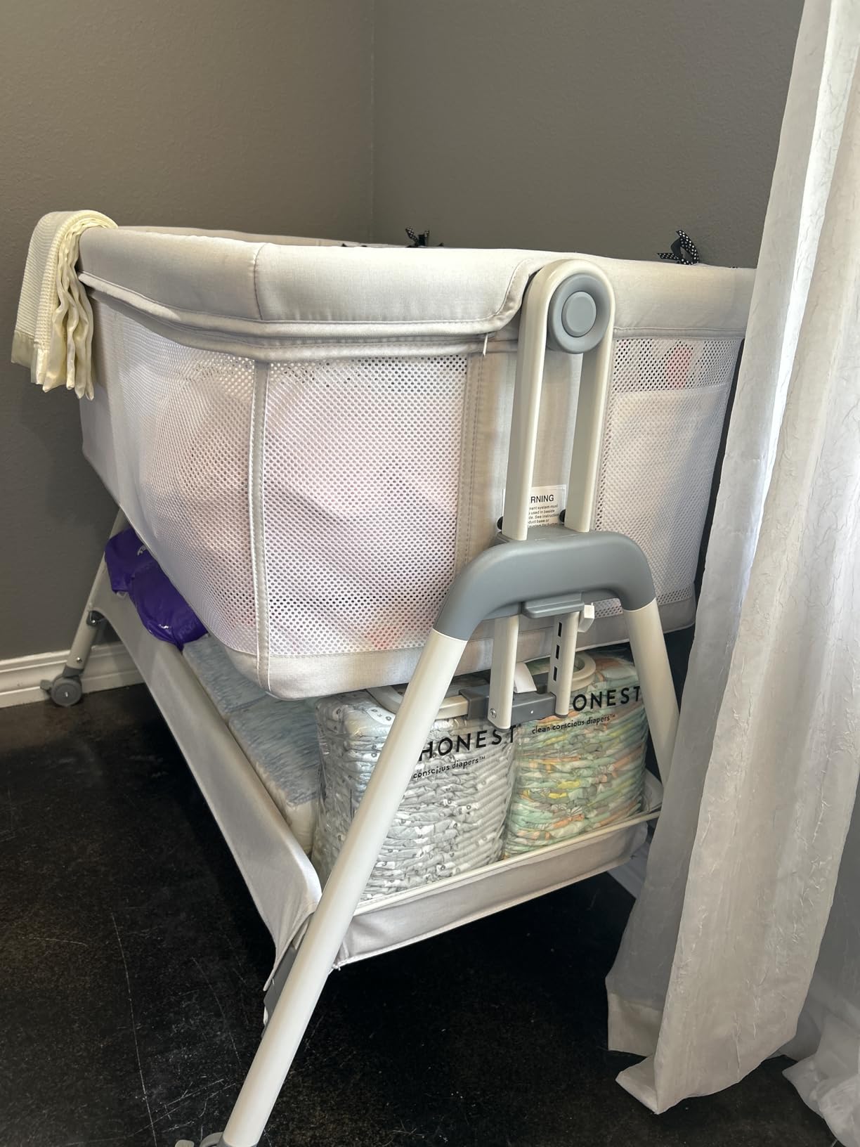 ANGELBLISS Baby Bassinet Bedside Sleeper with Wheels, 6 Heights (Beige) customer photo 1