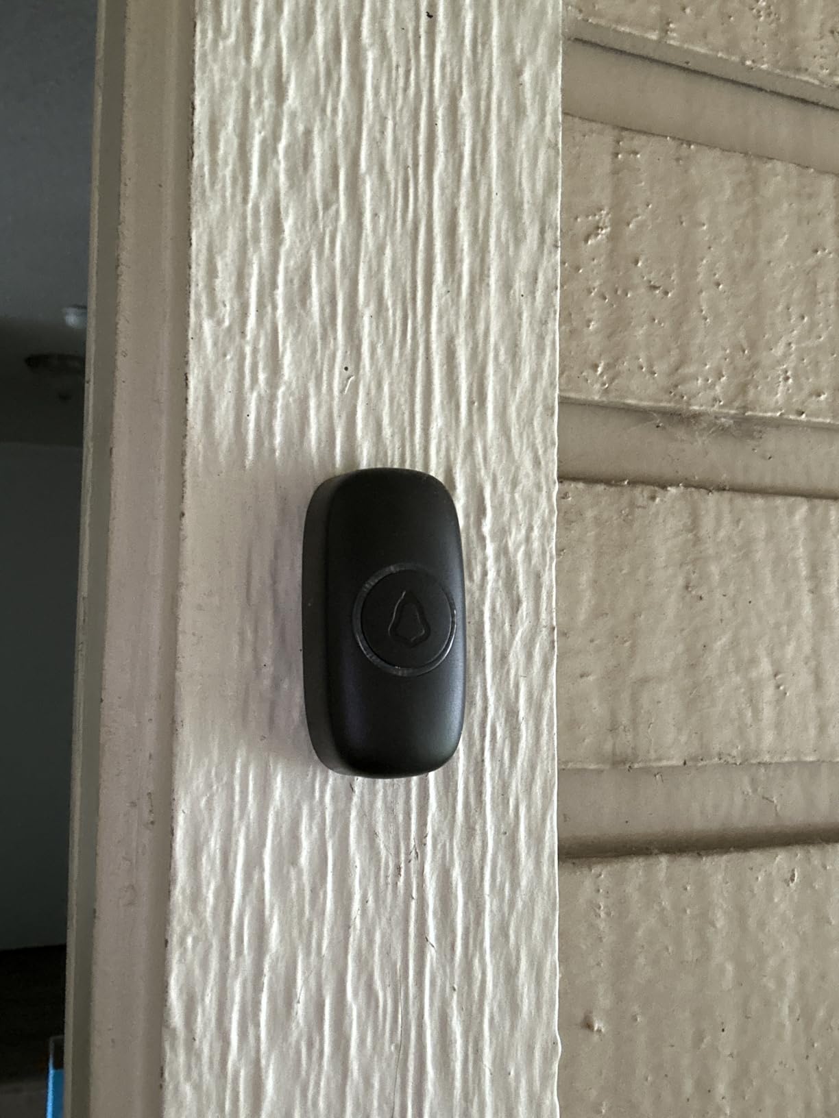 Wireless Doorbell, SECRUI Door bell Over 1000ft Coverage with 2 Plug-In Receivers, 1 Waterproof Push button, 52 Chimes, 110dB loud Sound Colorful LED Flash customer photo 2