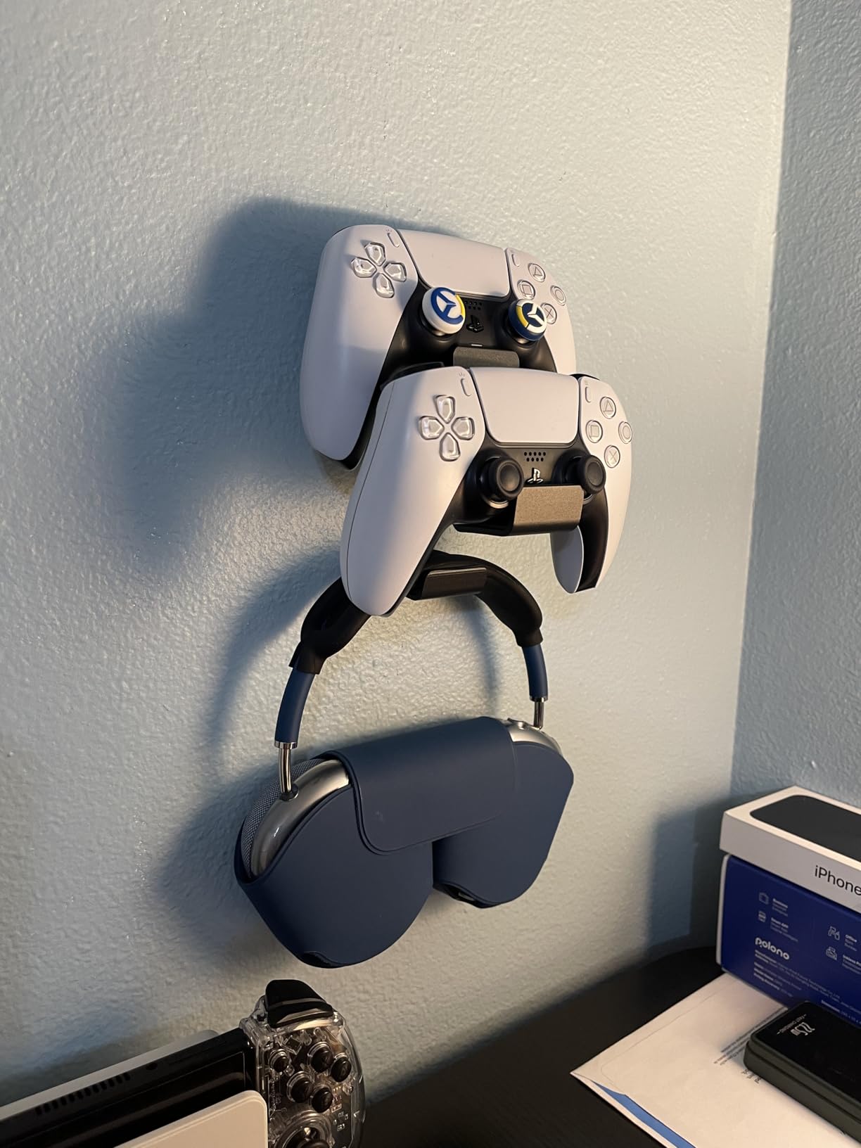 MoKo Controller Wall Mount, Dual Gamepad Headphone Hanger for Xbox PS5 | Holds 2 controllers and one headset, compatible with Xbox Series PS5 PS4 PS3 Switch and most standard gamepads customer photo 2