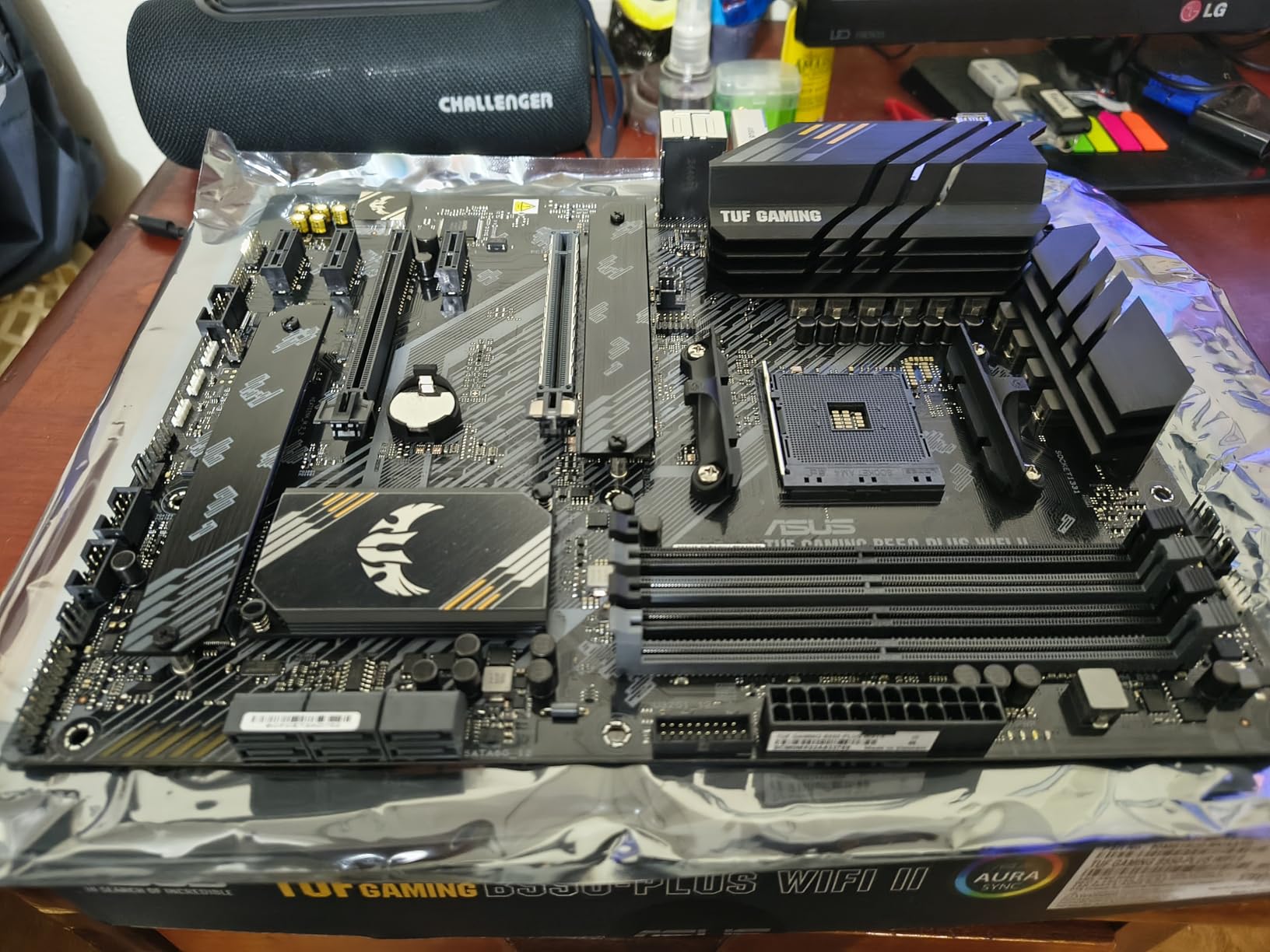 ASUS TUF Gaming B550-PLUS WiFi II AMD AM4 (3rd Gen Ryzen™) ATX Gaming Motherboard (PCIe 4.0, WiFi 6, 2.5Gb LAN, BIOS Flashback, USB 3.2 Gen 2, Addressable Gen 2 RGB Header and Aura Sync) customer photo 1