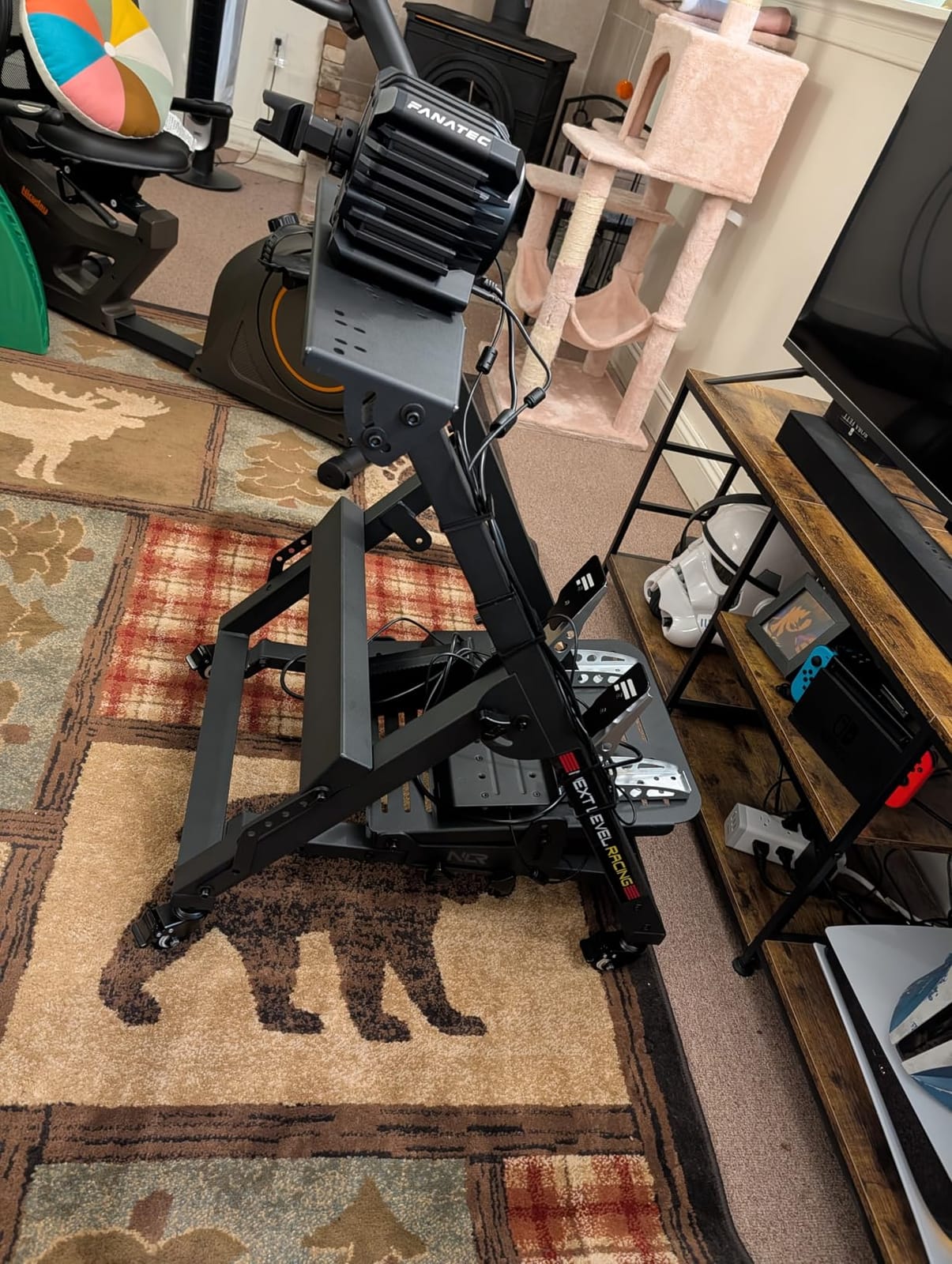 Next Level Racing Wheel Stand 2.0. Steering wheel stand for Thrustmaster, Fanatec, moza Racing on PC and video game consoles. Upgradeable to full cockpit with GTSeat add-on (not included) customer photo 1