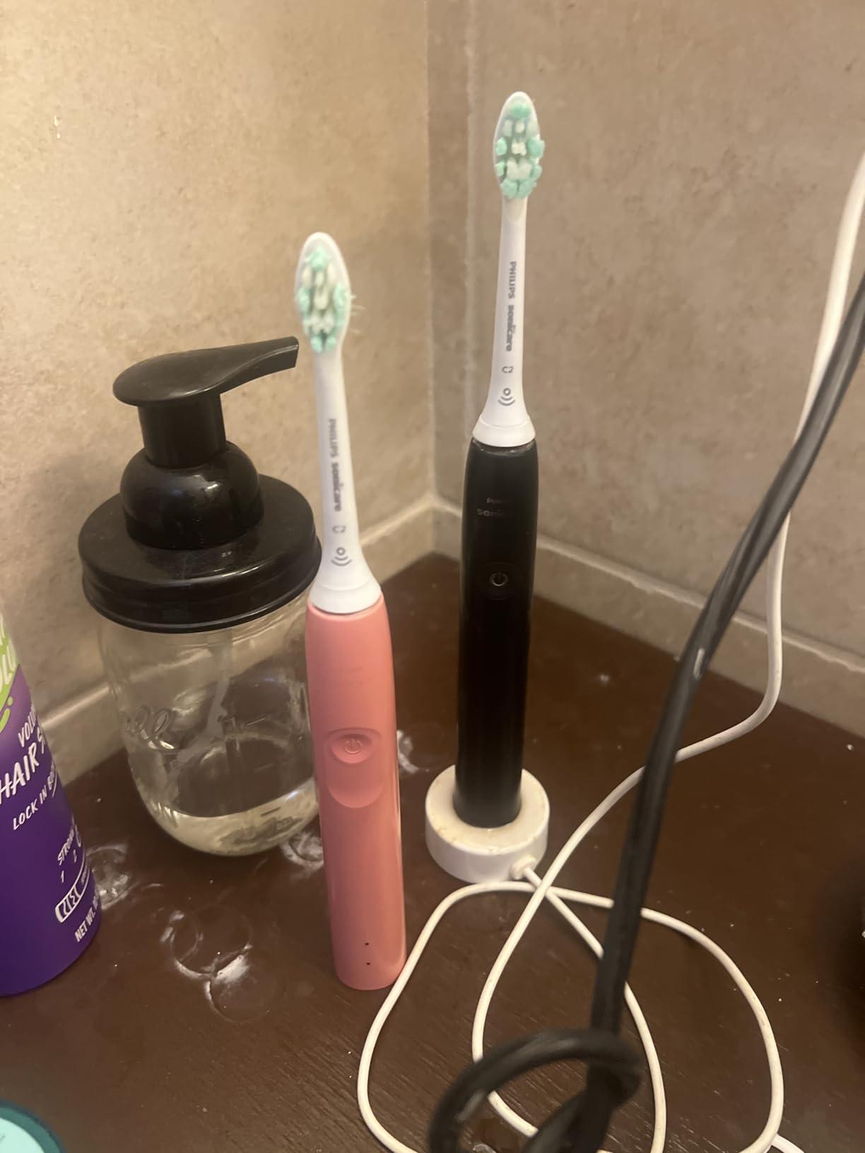 Philips Sonicare 4100 Rechargeable Electric Toothbrush, 1 Brush Head, Black customer photo 2