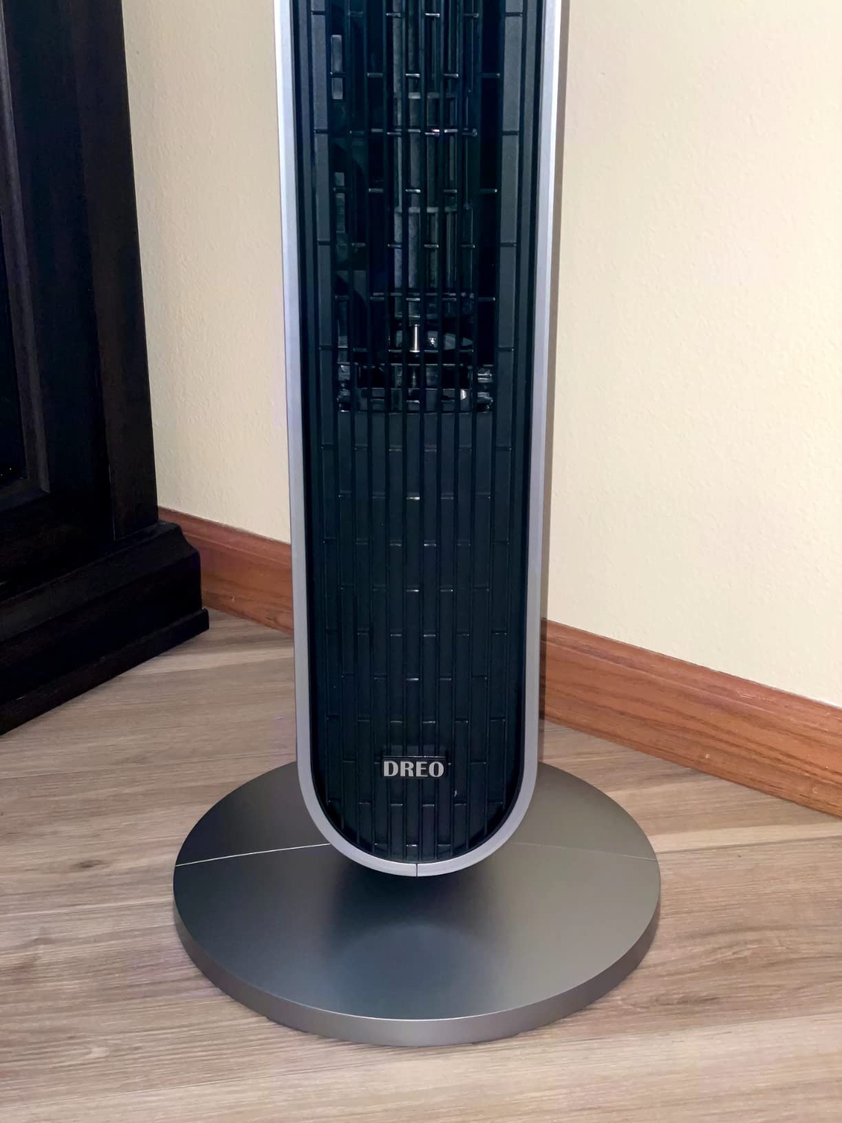 DREO Smart Tower Fan for Bedroom, 120° Oscillating Fan, 12 Speeds customer photo 1
