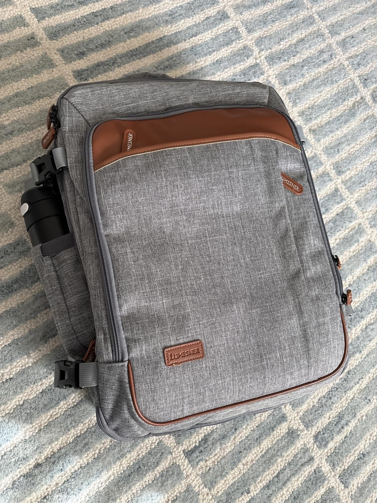 Lumesner 40L Expandable Travel Backpack, Carry On Backpack Flight Approved customer photo 2