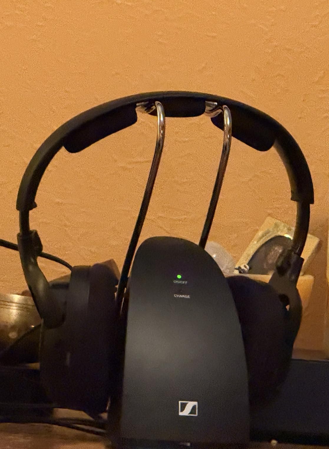 Sennheiser RS 120-W On-Ear Wireless Headphones, Transmitter/Charger Combo customer photo 1