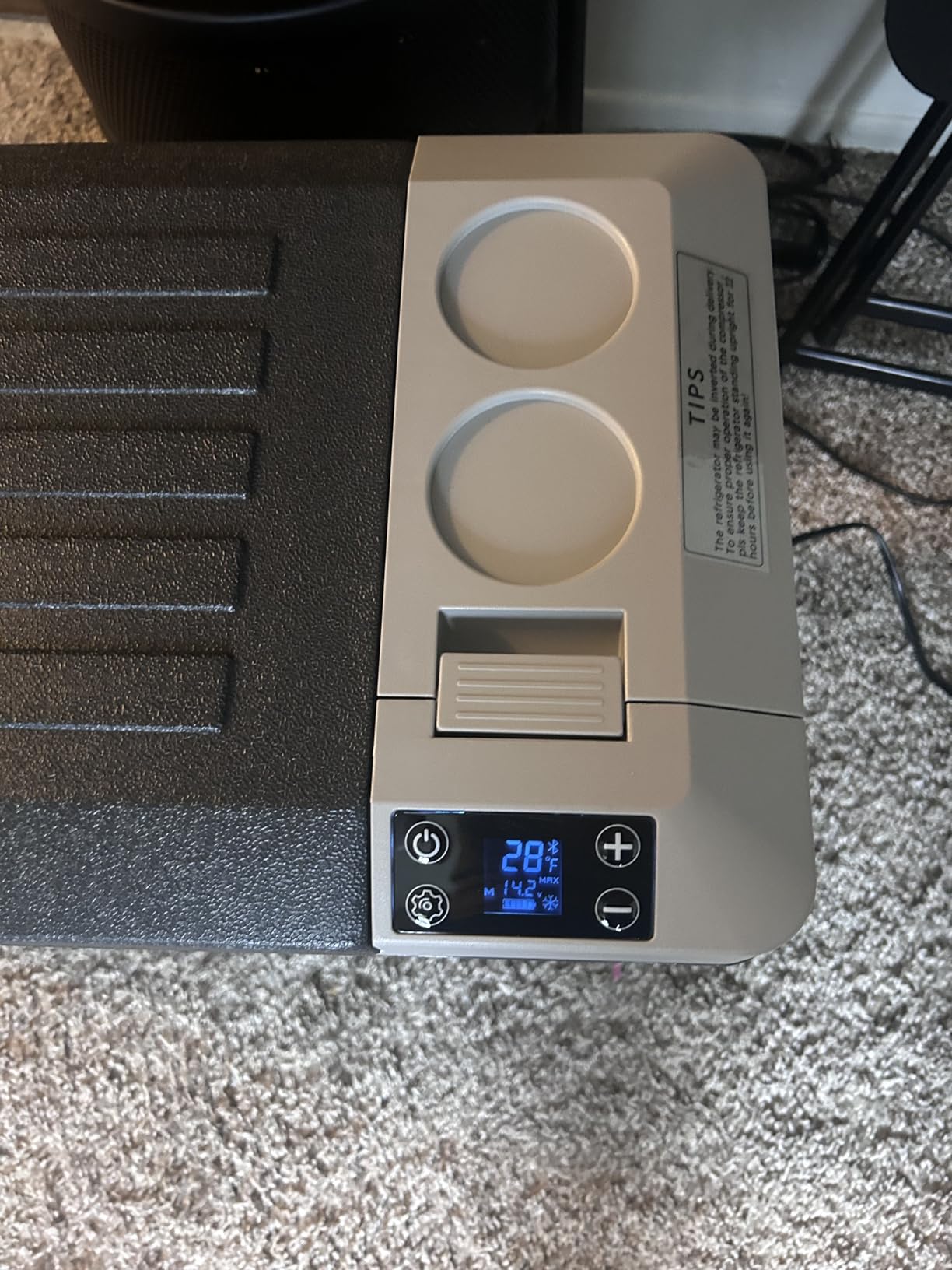 EUHOMY 24QT 12 Volt Refrigerator, Electric Cooler, Usable Battery, -4℉~68℉ customer photo 1