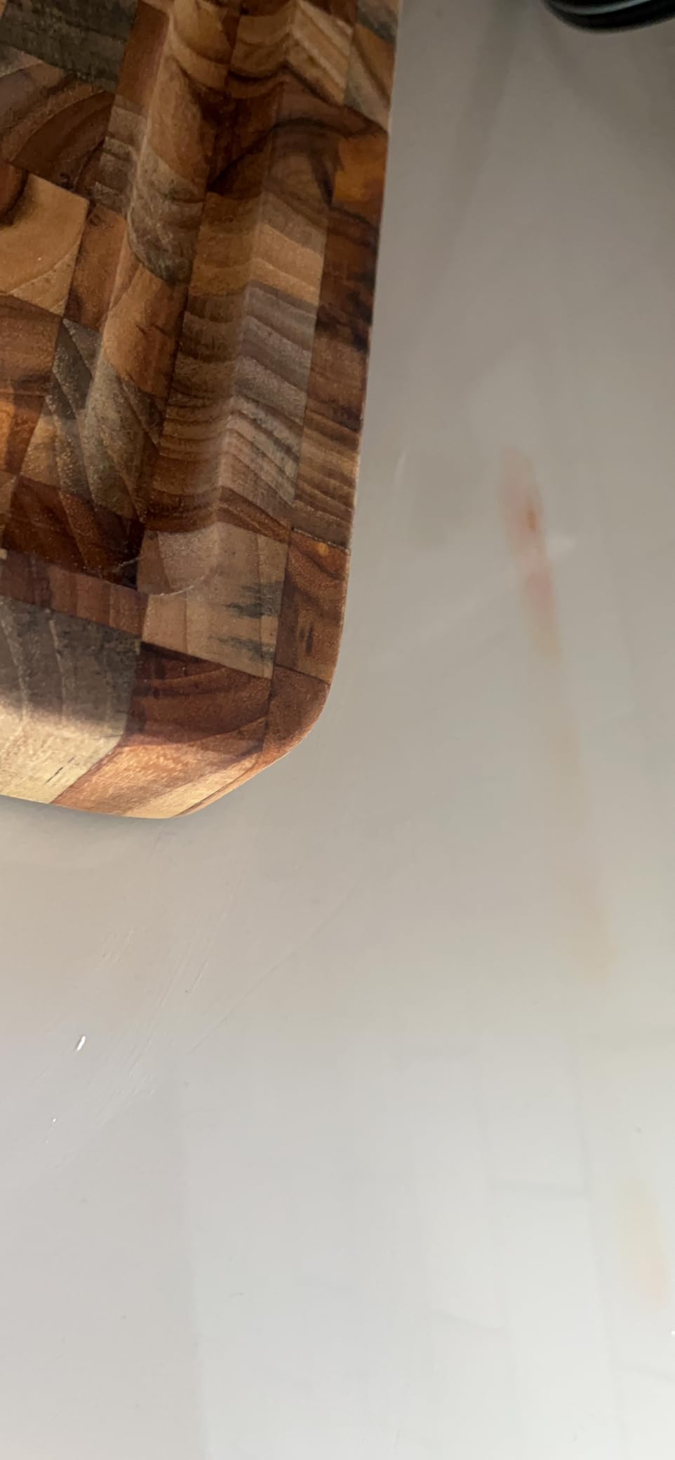 Yes4All Durable Teak Cutting Boards for Kitchen, [17''L x 13''W x 1.5” Thick] Medium End Grain Cutting Board, Pre Oiled Wood Cutting Boards, Thick Chopping Board w/Juice Grooves and Easy Grip Handle customer photo 1