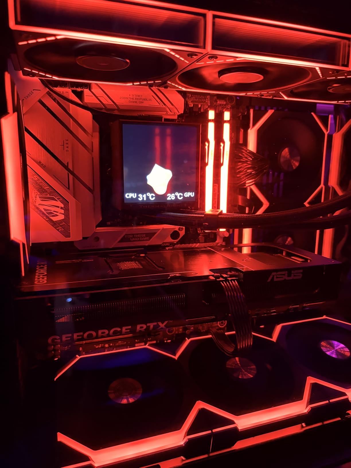 ASUS ROG Strix B650-A Gaming WiFi AMD B650 AM5 Ryzen™ Desktop 9000 8000 & 7000 ATX motherboard, 12 + 2 power stages, DDR5, 3x M.2 slot, PCIe® 4.0, 2.5G LAN, WiFi 6E, USB 3.2 Gen 2x2 Type-C®, Aura Sync customer photo 1