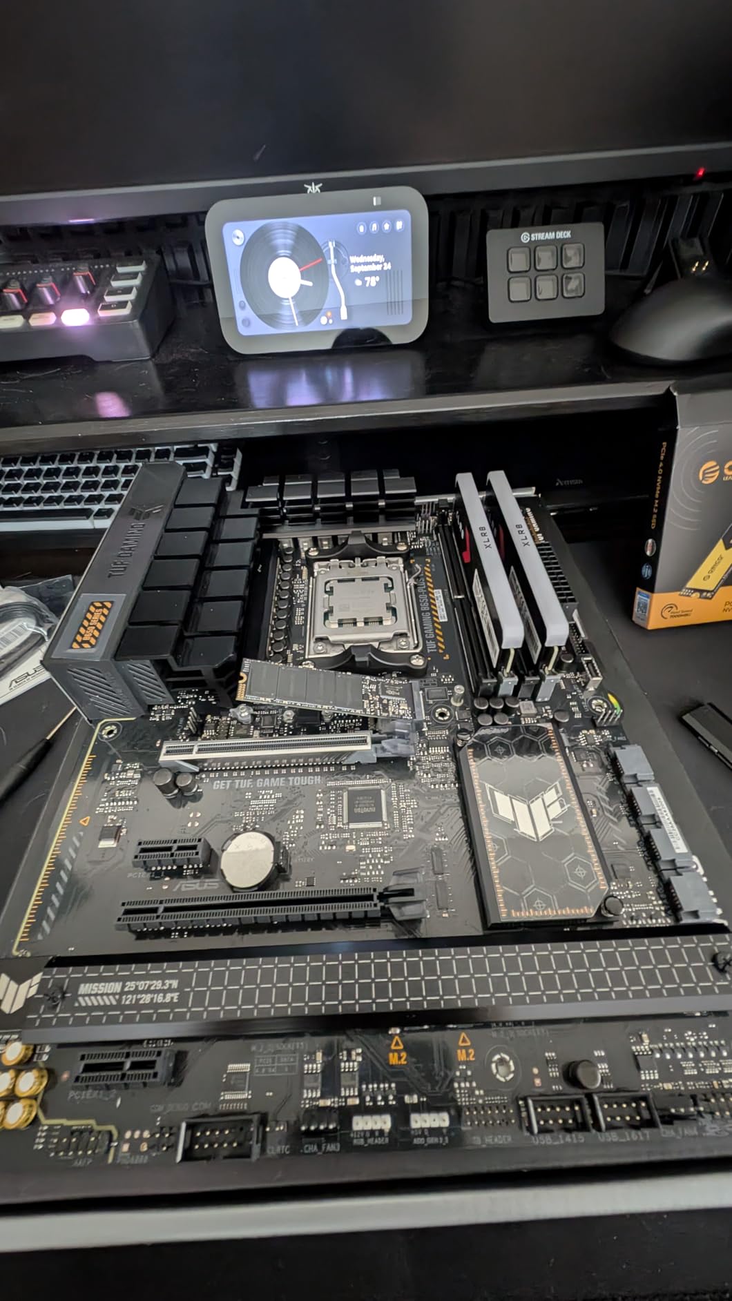 ASUS TUF Gaming B650-PLUS WiFi AMD B650 AM5 Ryzen™ Desktop 9000 8000 and 7000 ATX Motherboard, 14 Power Stages, PCIe® 5.0 M.2, DDR5 Memory, WiFi 6 and 2.5 Gb Ethernet, USB4® Support Aura Sync customer photo 1