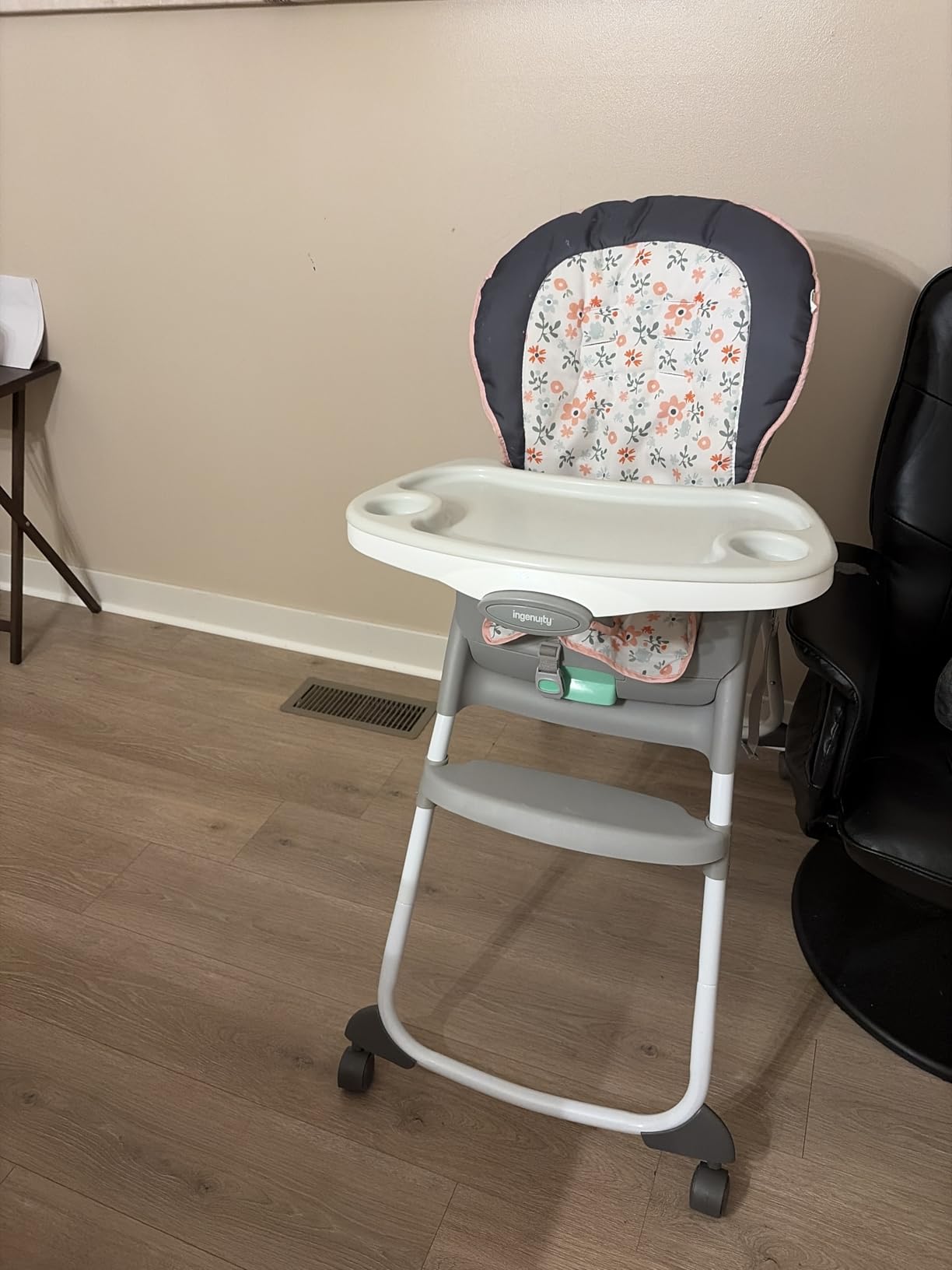 Ingenuity Full Course 6-in-1 High Chair - Baby to 5 Years Old, 6 Convertible Modes, 2 Dishwasher Safe Trays - Astro, 13108 customer photo 1
