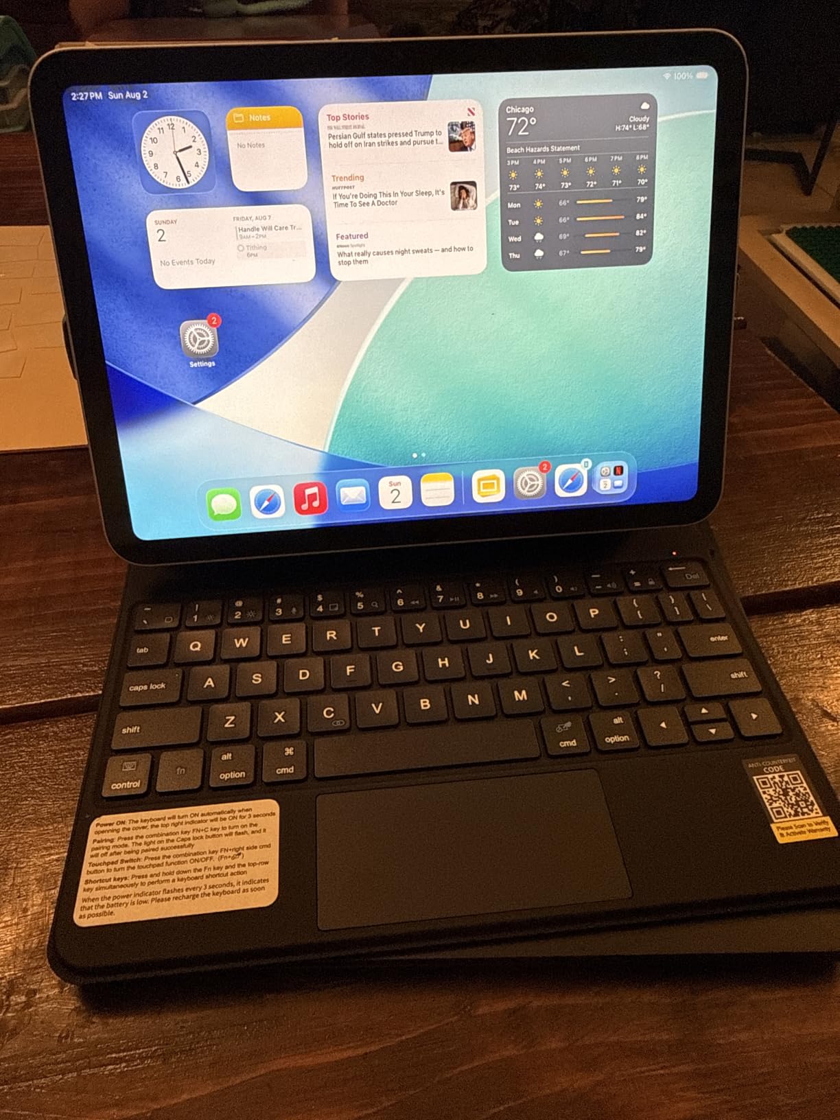 runelk Keyboard Case for iPad 10th Generation 2022 & 11th (A16, 2025) – Magic-Style Keyboard with Multi-Touch Trackpad – Floating Cantilever Stand – Magnetic Case for iPad 10.9 inch 10th / 11th Gen. customer photo 1