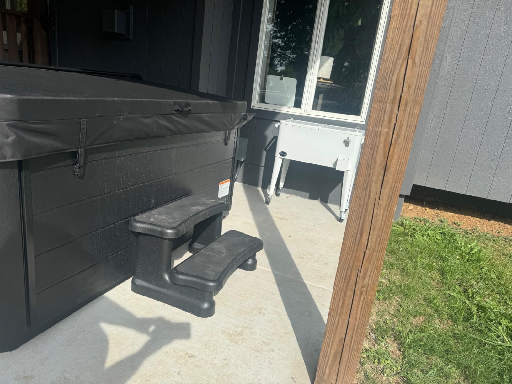 YITAHOME 80 Quart Rolling Cooler Cart, Patio Cooler Rolling on Wheels customer photo 1