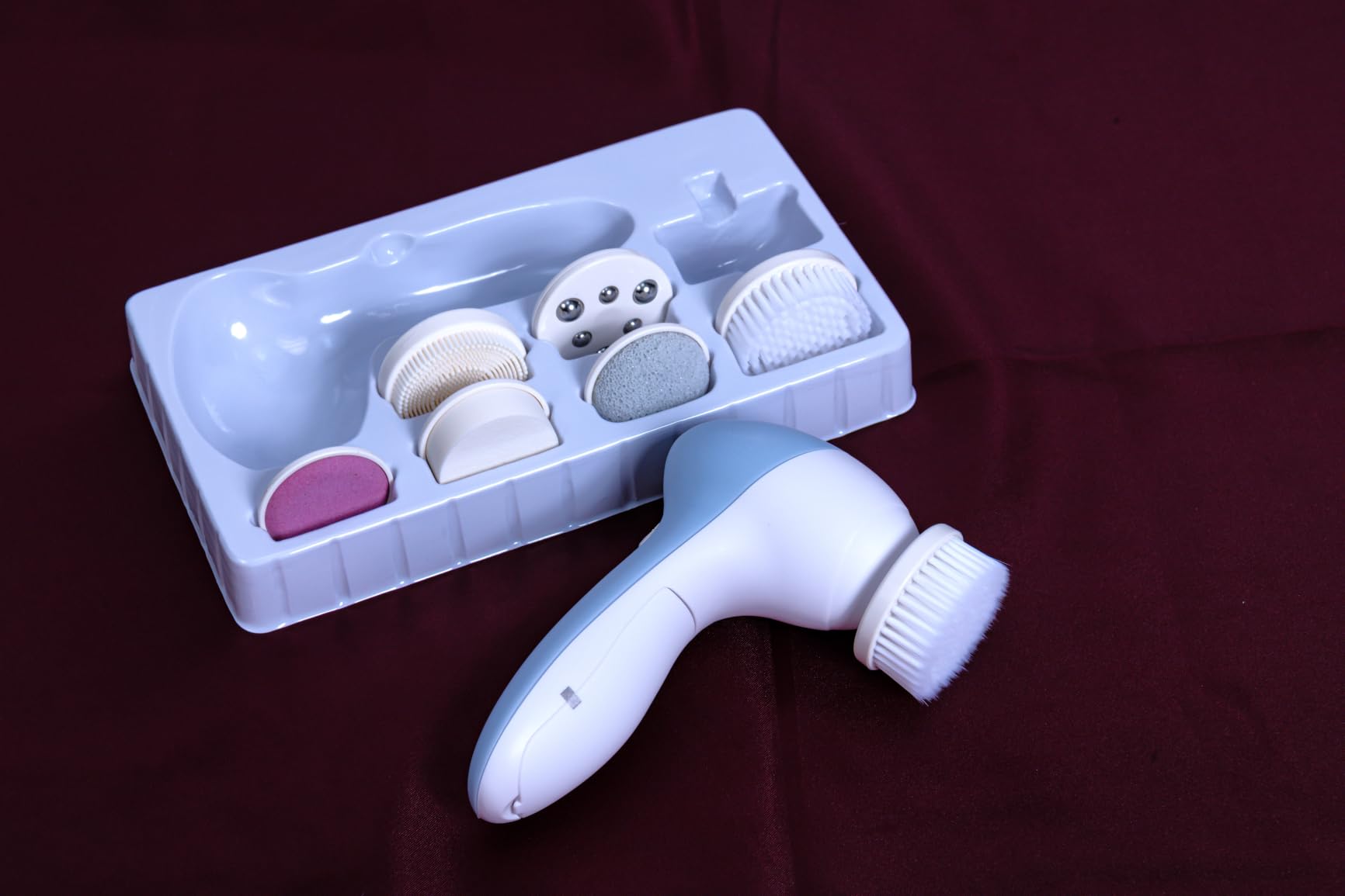 COSLUS Facial Cleansing Brush Face Scrubber, Standard Set, Blue customer photo 1
