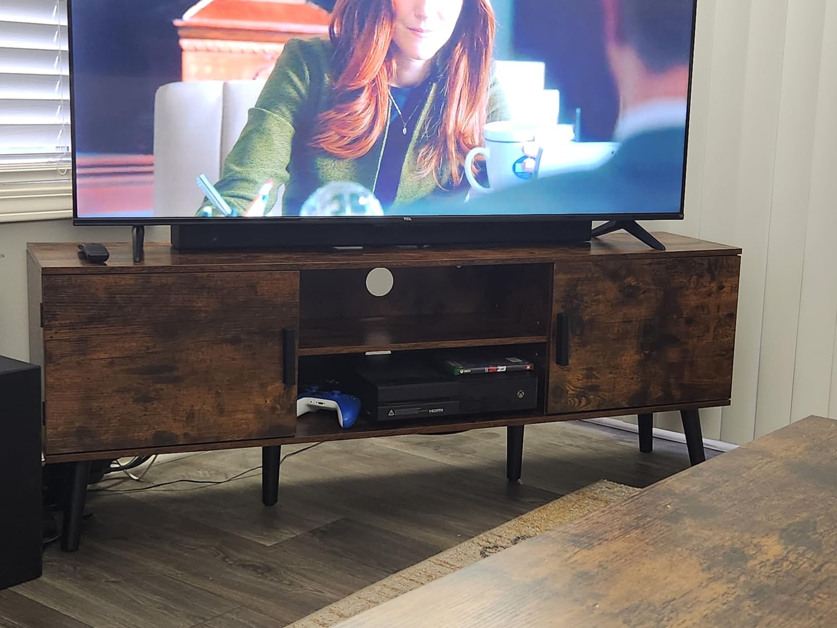 SUPERJARE TV Stand for 55 Inch TV, Entertainment Center with Adjustable Shelf, 2 Cabinets, TV Console Table, Media Console, Solid Wood Feet, Cord Holes, for Living Room, Bedroom, Rustic Brown customer photo 2