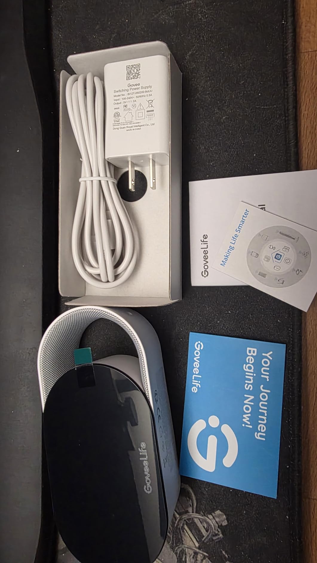 GoveeLife Smart Air Quality Monitor with PM2.5 H5106, LED Display Wired customer photo 1
