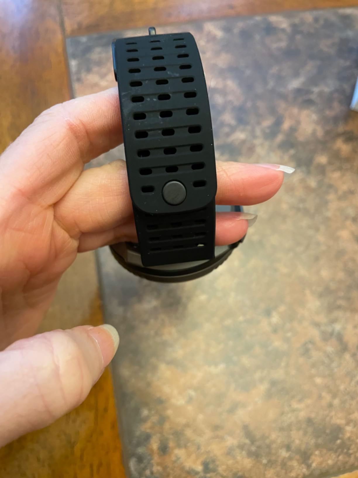 SUUNTO Vertical GPS Sports Watch, Solar Charging 95+ Sports, Black Ti customer photo 2