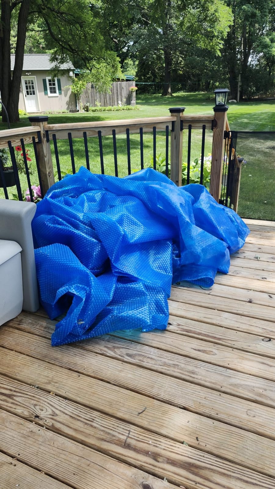 In The Swim 24' Premium Blue Round Solar Pool Cover 12 Mil customer photo 2