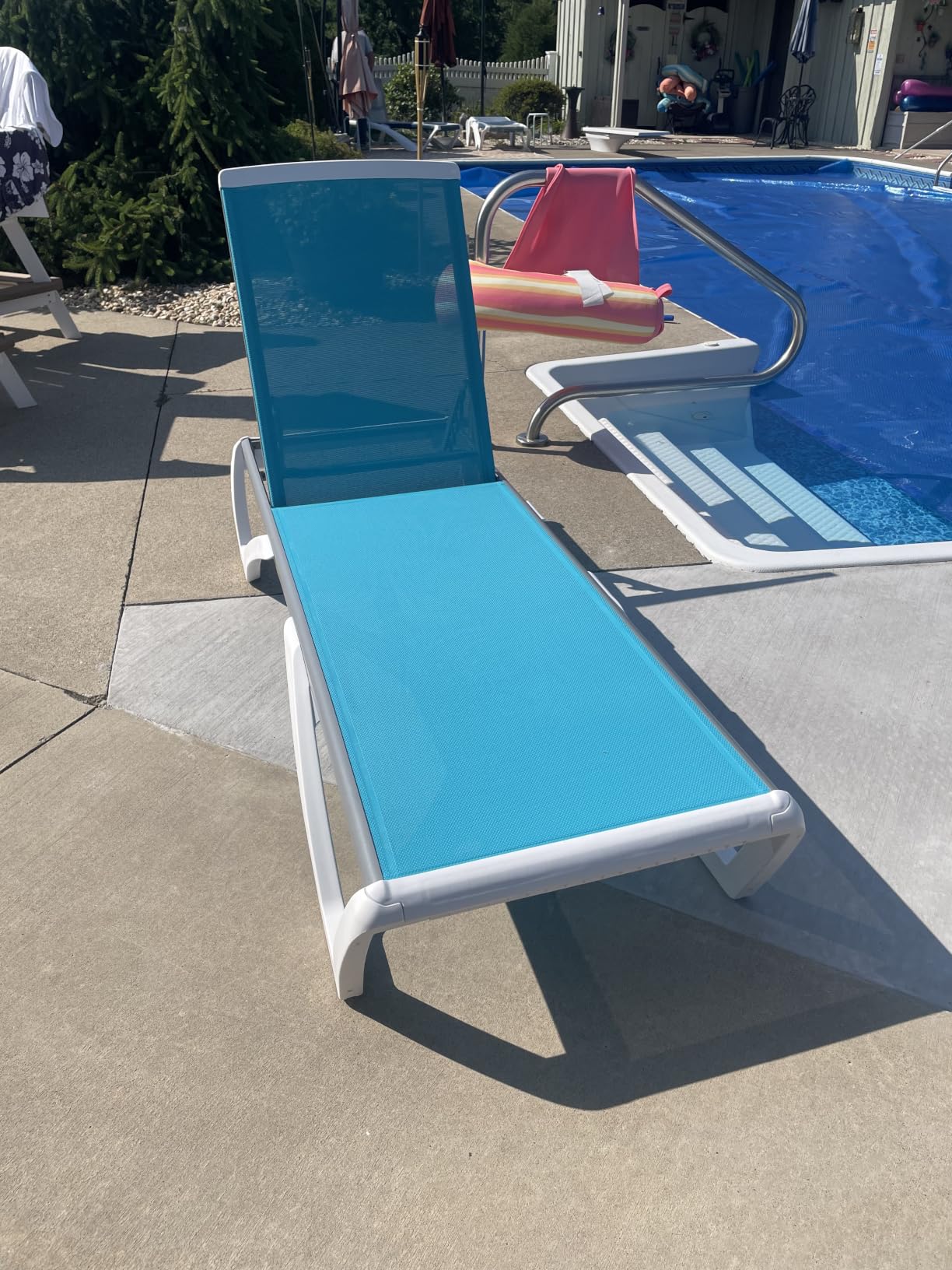 Kozyard Outdoor Chaise Lounge Chair, Full Flat Adjustable Patio Lounger with Aluminum Frame & Resin Legs, Textilene Fabric for Poolside, Backyard & Beach (Aqua, 2Chairs + Table) customer photo 2