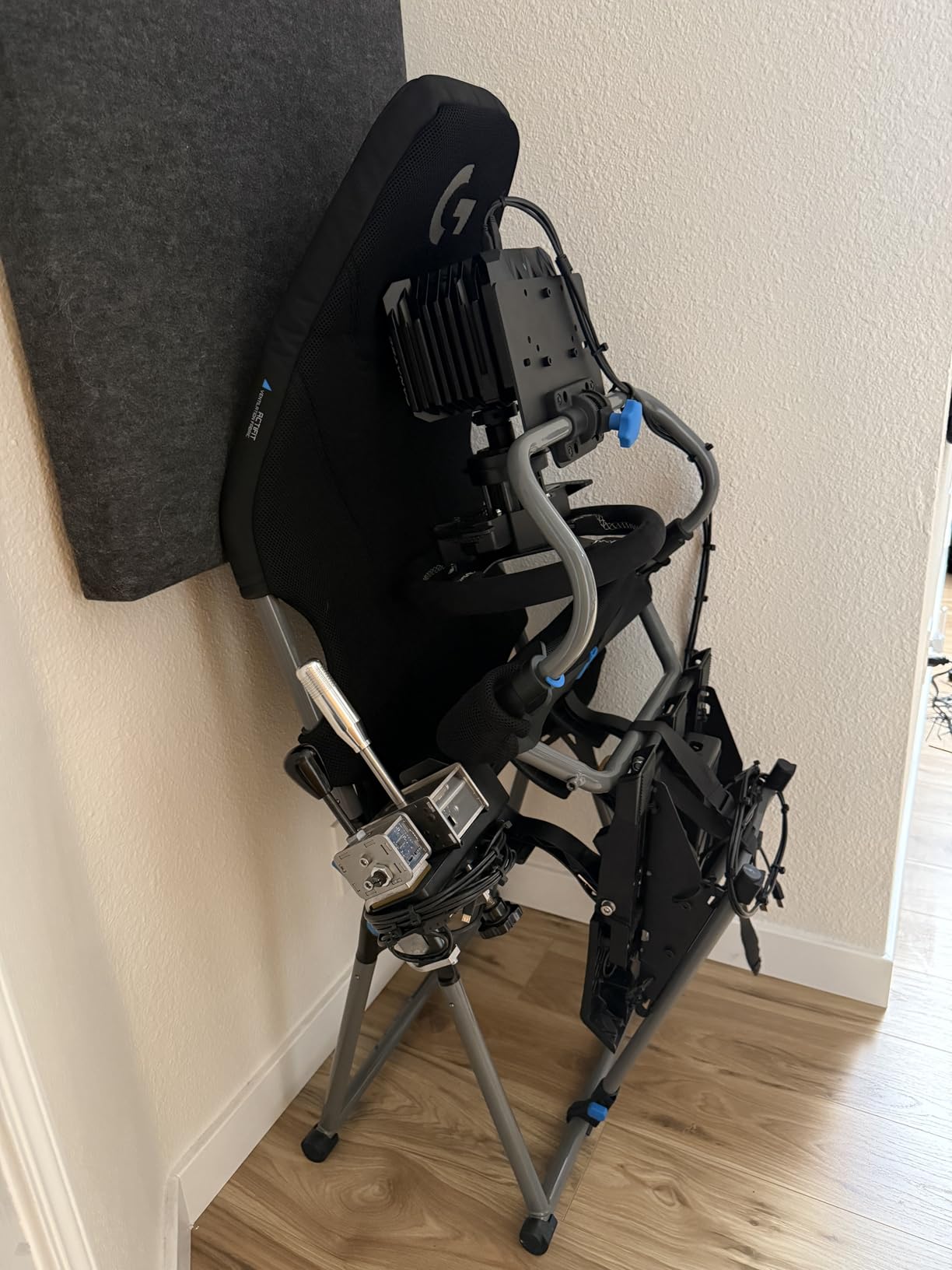 Playseat Challenge X - Logitech G Edition Sim Racing Cockpit Chair with Adjustable Racing Positions, ActiFit Breathable Material, Foldable and Lightweight Design, Shifter Mount Included customer photo 1
