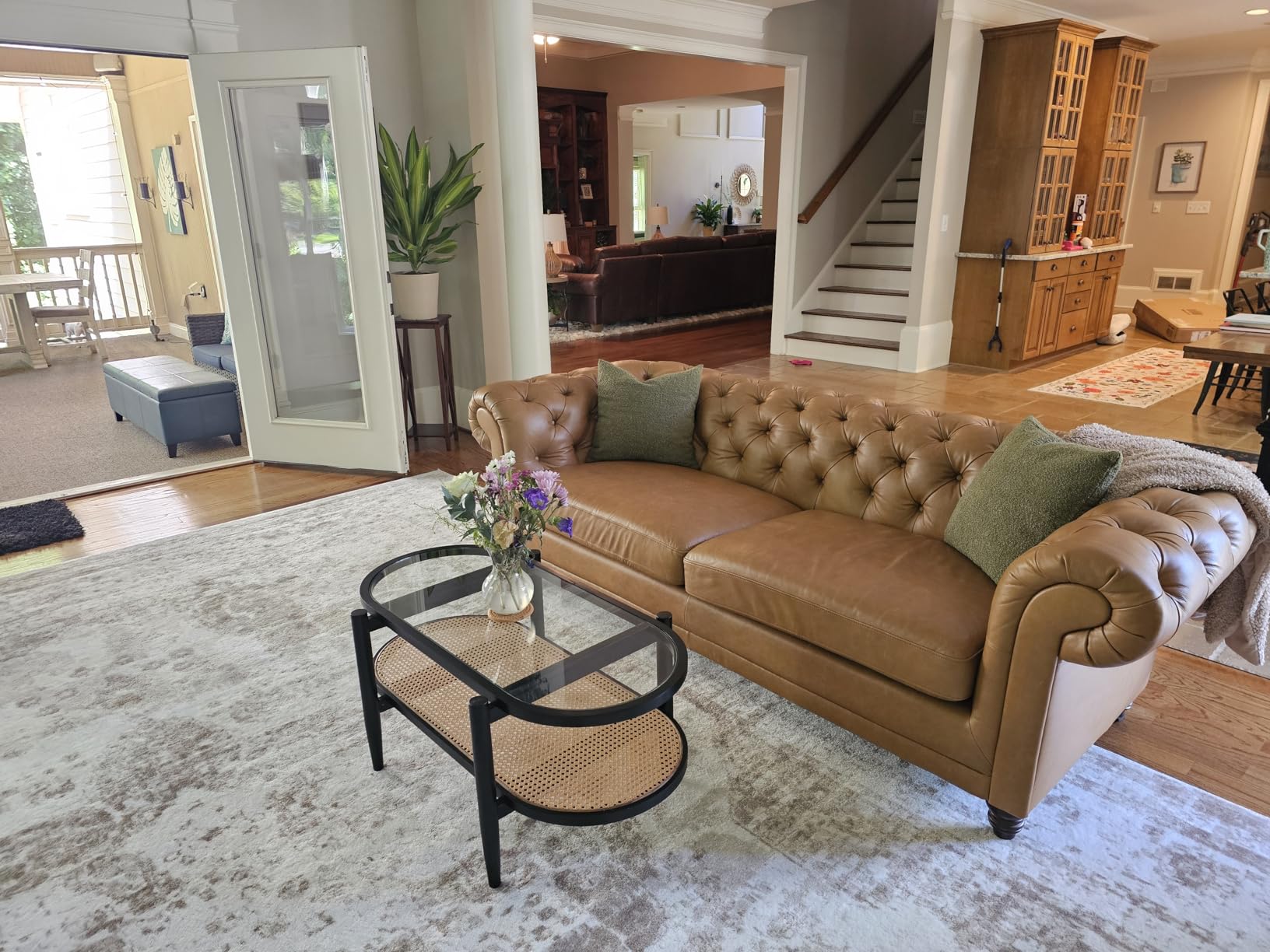 GIANTEX Rattan Coffee Table, 2-Tier Oval Acacia Wood Tea Table w/Tempered Glass Tabletop & PE Rattan Storage Shelf, Boho Cocktail Tables, Mid Century Modern Center Table for Living Room Office, Brown customer photo 1