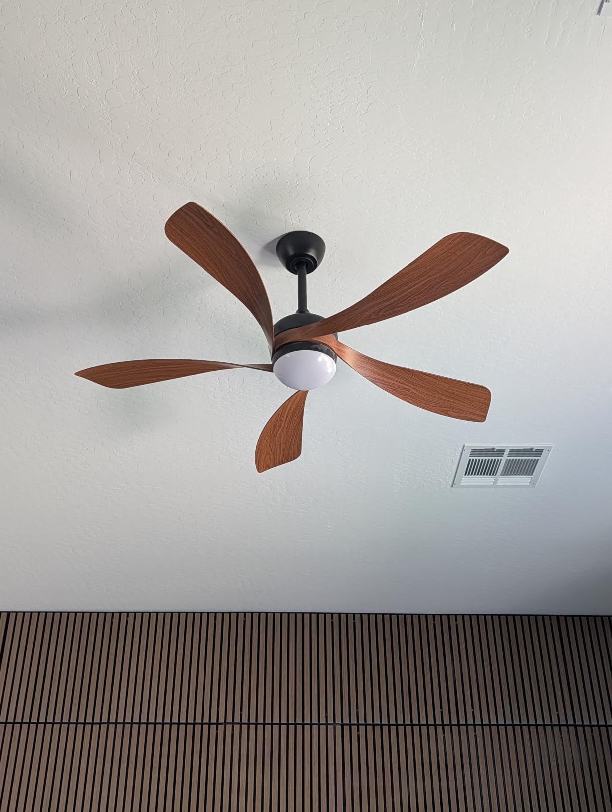 Sofucor 52 Inch Smart Ceiling Fan with Light, 5 ABS Blades, Brown customer photo 2