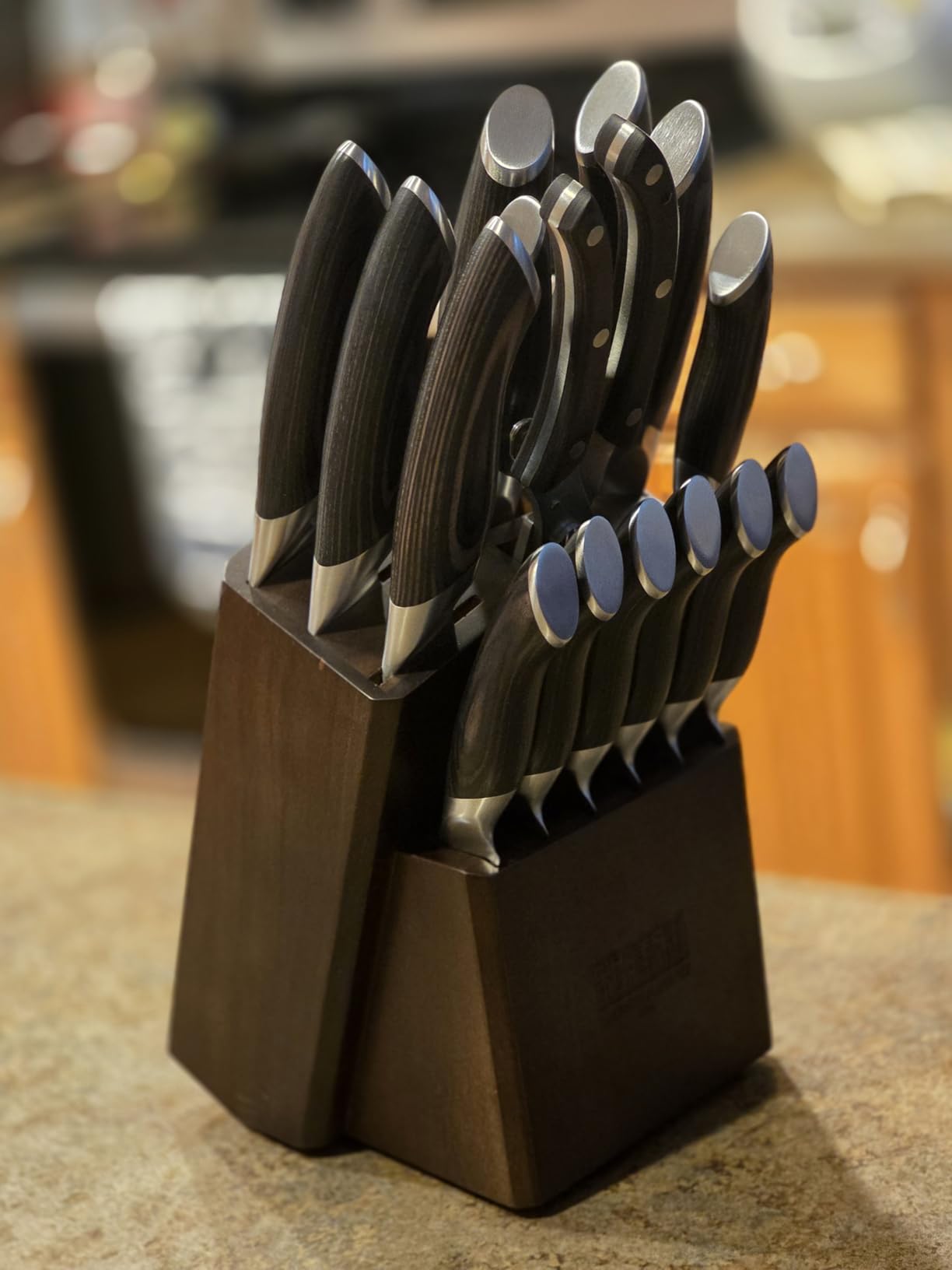 HOSHANHO 16PCS Knife Set, Ultra Sharp Japanese Kitchen Knife Set with Block customer photo 2