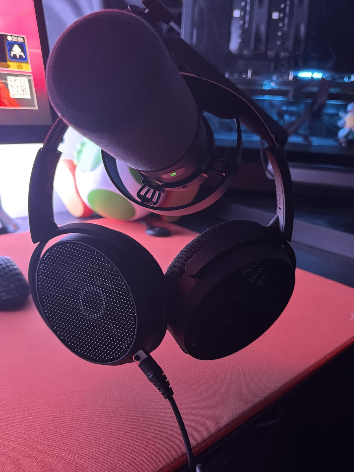 HD 490 PRO Open-Back Professional Headphone customer photo 2