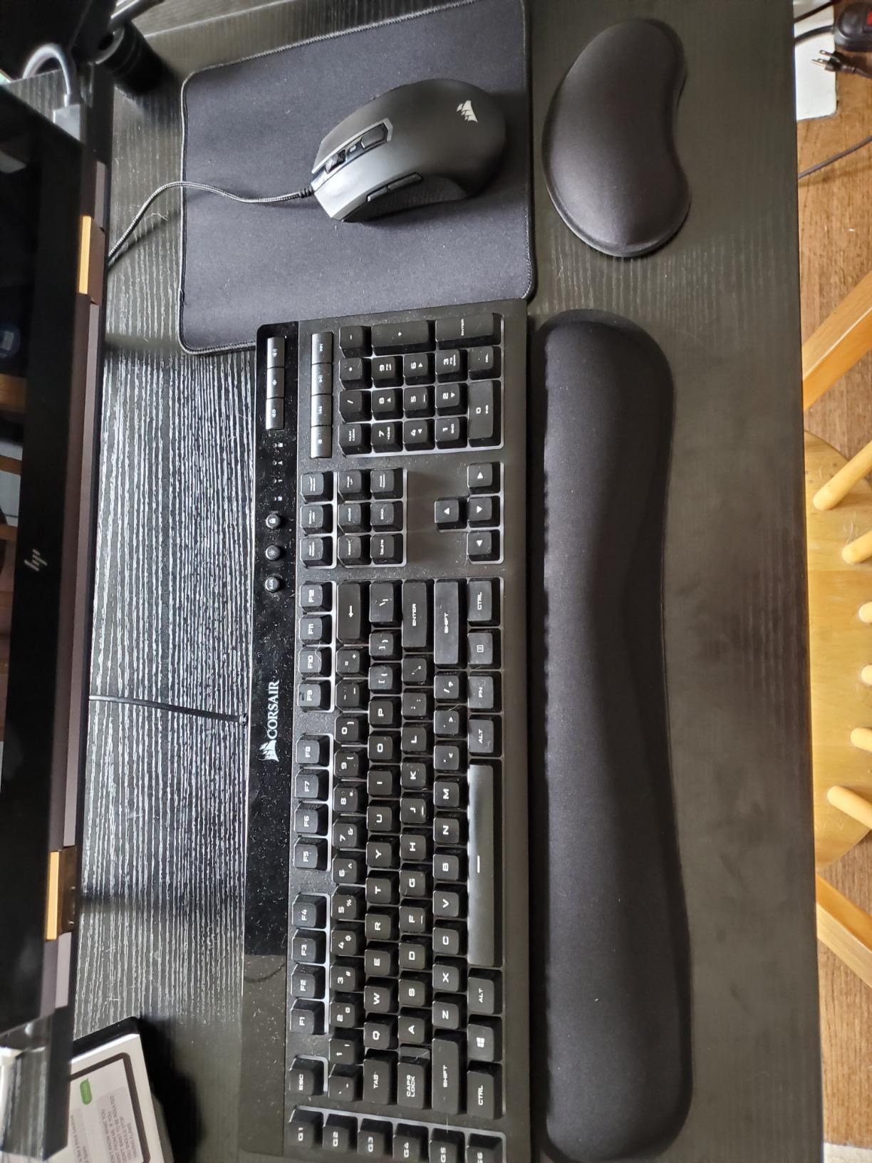 Yolanda Keyboard Wrist Rest/Pad - Cooling Gel - Stitched Edges - Keyboard Accessory,Ergonomic,Black customer photo 1